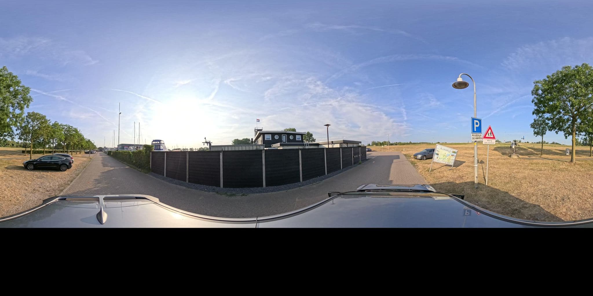 Street view near Hotel Restaurant Hardersluis Zeewolde, Harderwijk — © thewizard (CC BY-SA · Mapillary)