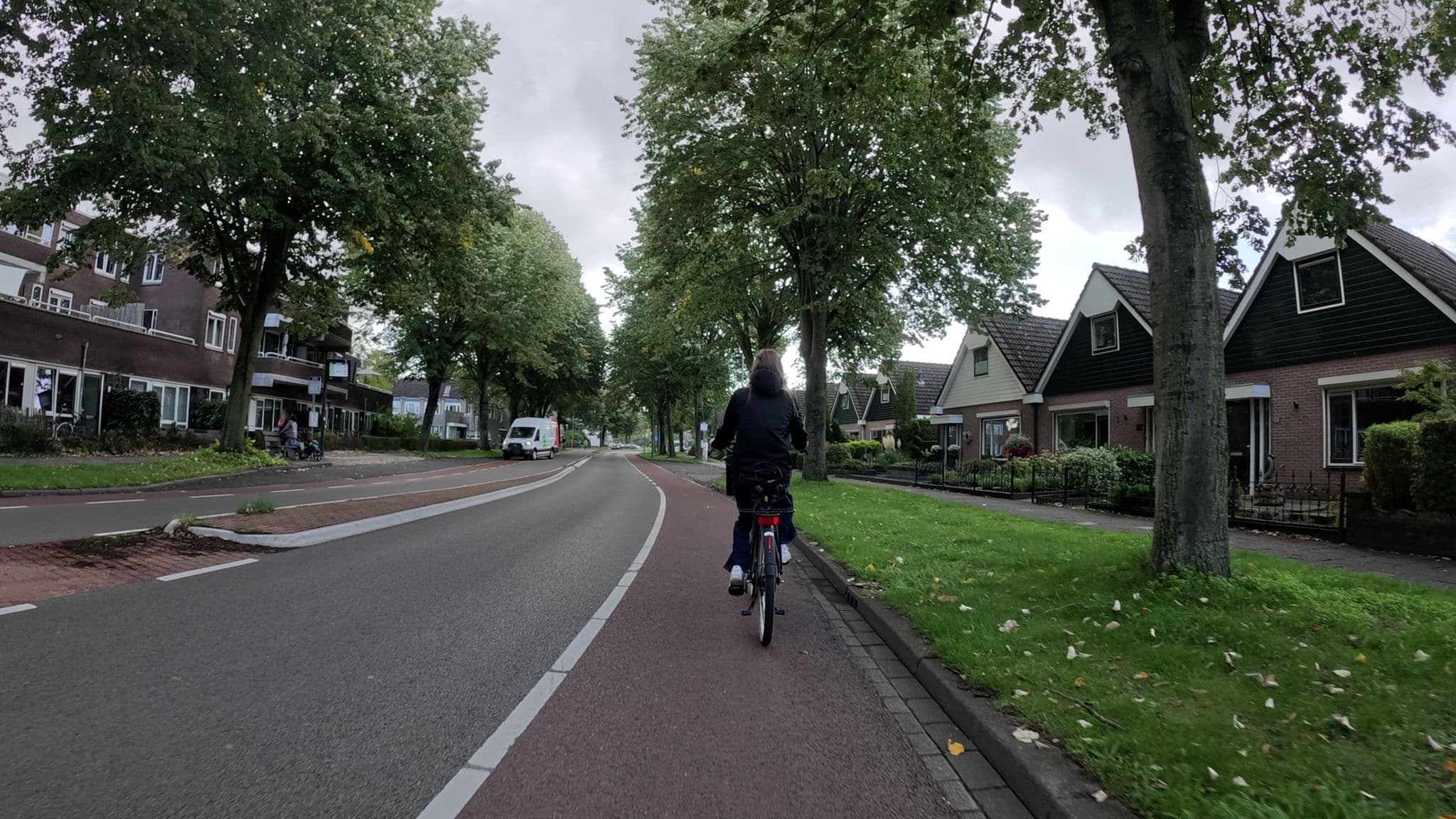 Street view near Eenhuisjehuren.nl, Harderwijk — © thewizard (CC BY-SA · Mapillary)