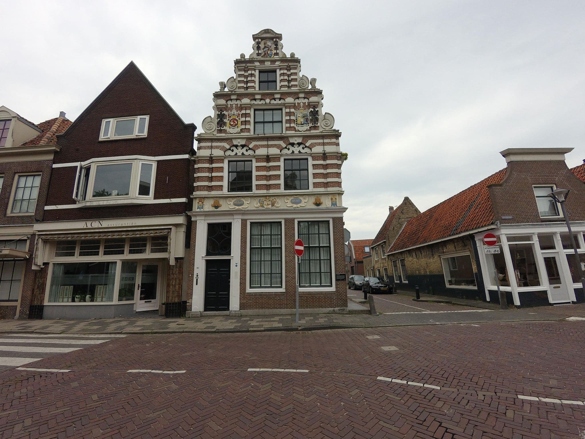 Street view near Van Puffelen, Enkhuizen — © ankeric (CC BY-SA · Mapillary)
