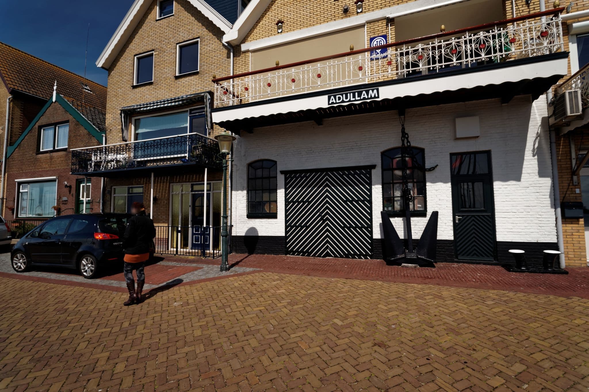 Street view near Zicht op Zee, Urk — © txllxt (CC BY-SA · Mapillary)