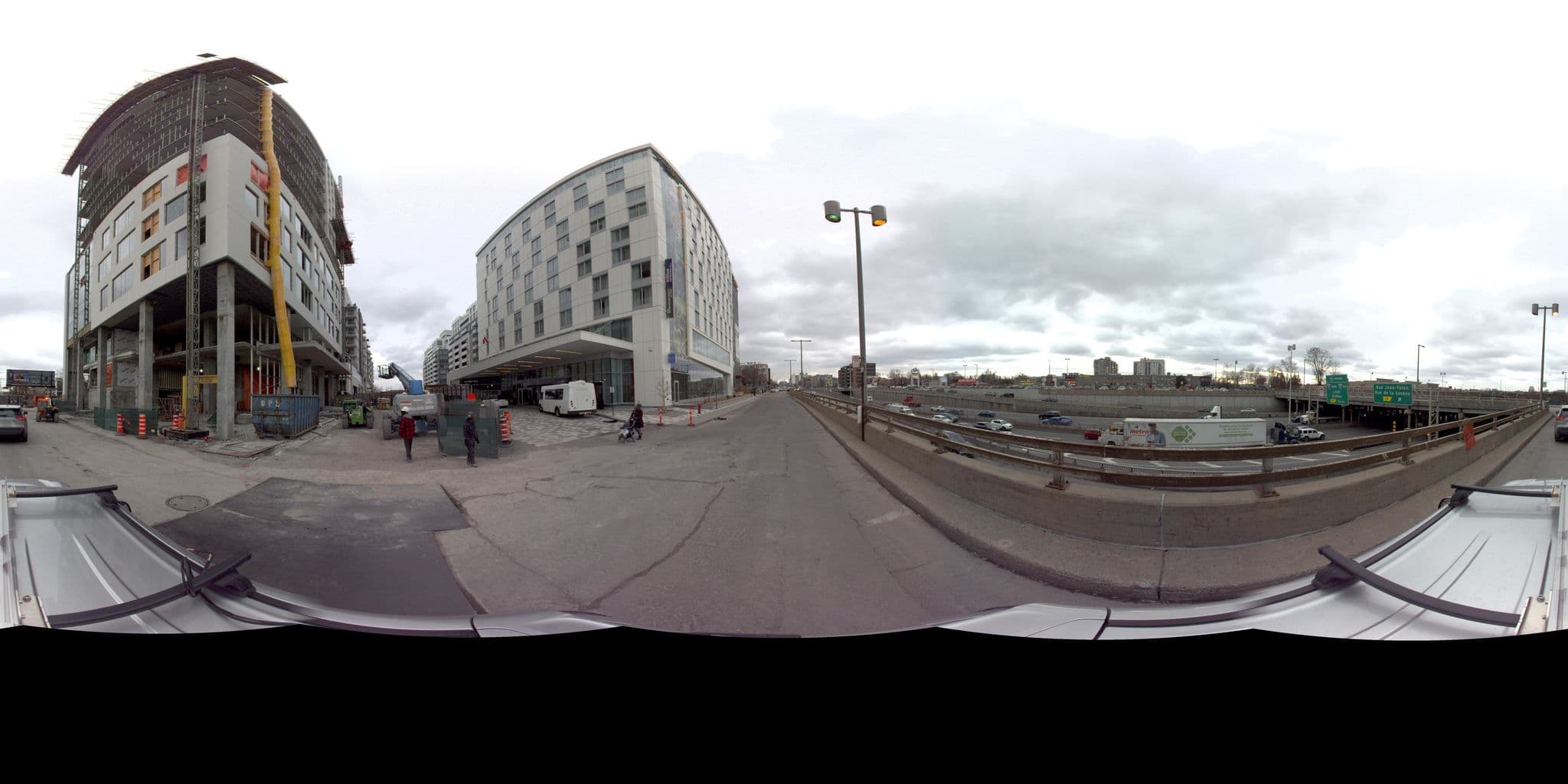 Street view near Hilton Garden Inn/Hilton Homewood Suites, Hampstead — © VdM (CC BY-SA · Mapillary)