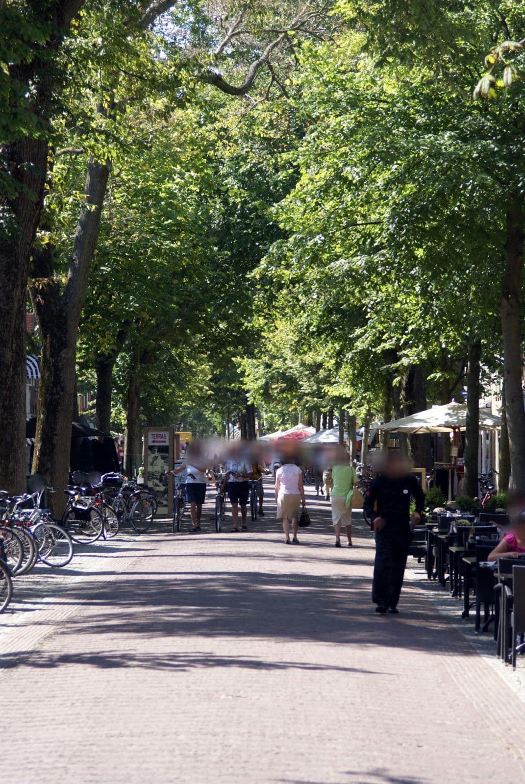 Street view near Wellness Sauna en Zwemspa Badhotel Bruin, Oost-Vlieland — © txllxt (CC BY-SA · Mapillary)