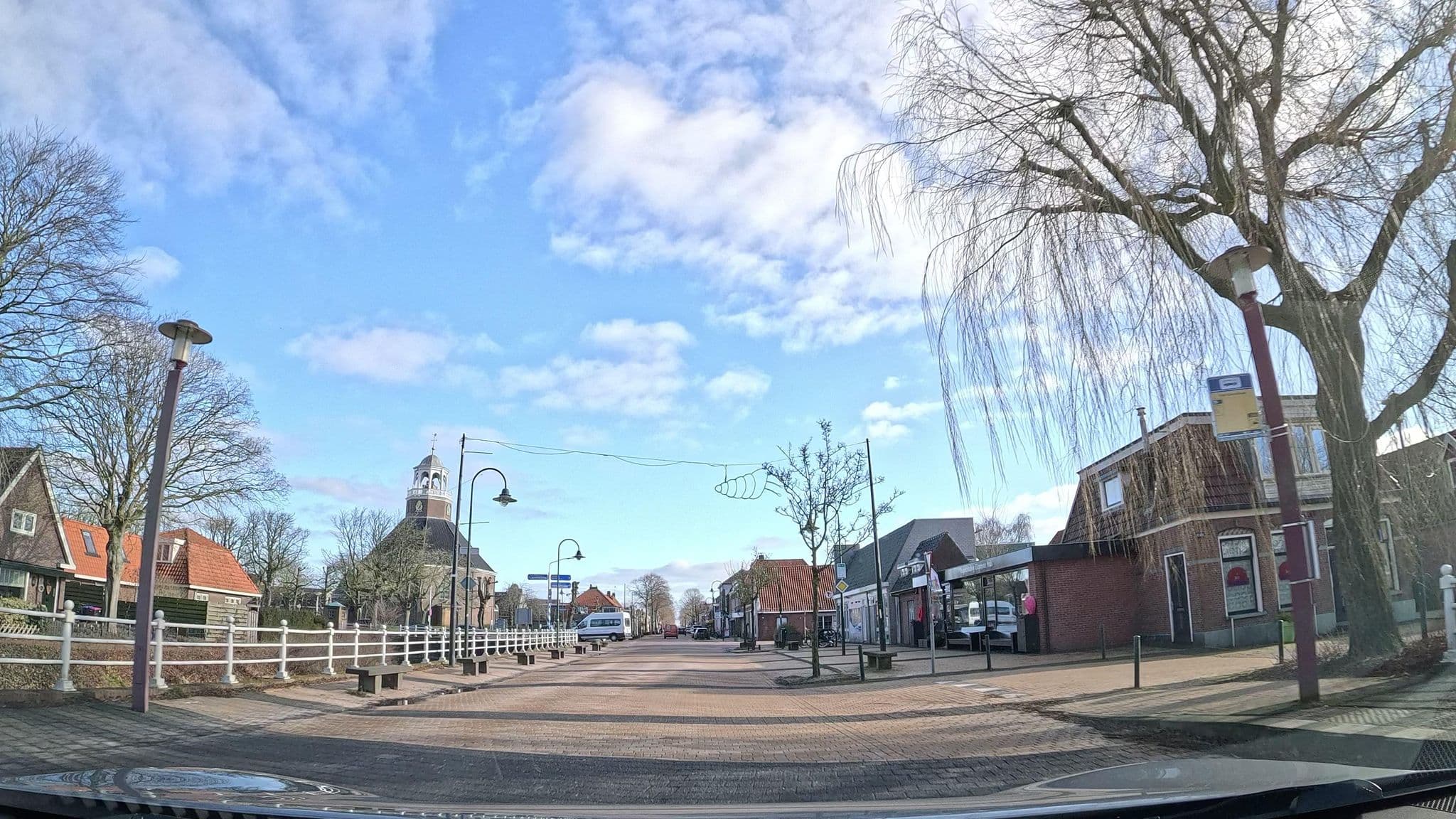 Street view near Bed en Brochje de Kaai, Sint Annaparochie — © thewizard (CC BY-SA · Mapillary)