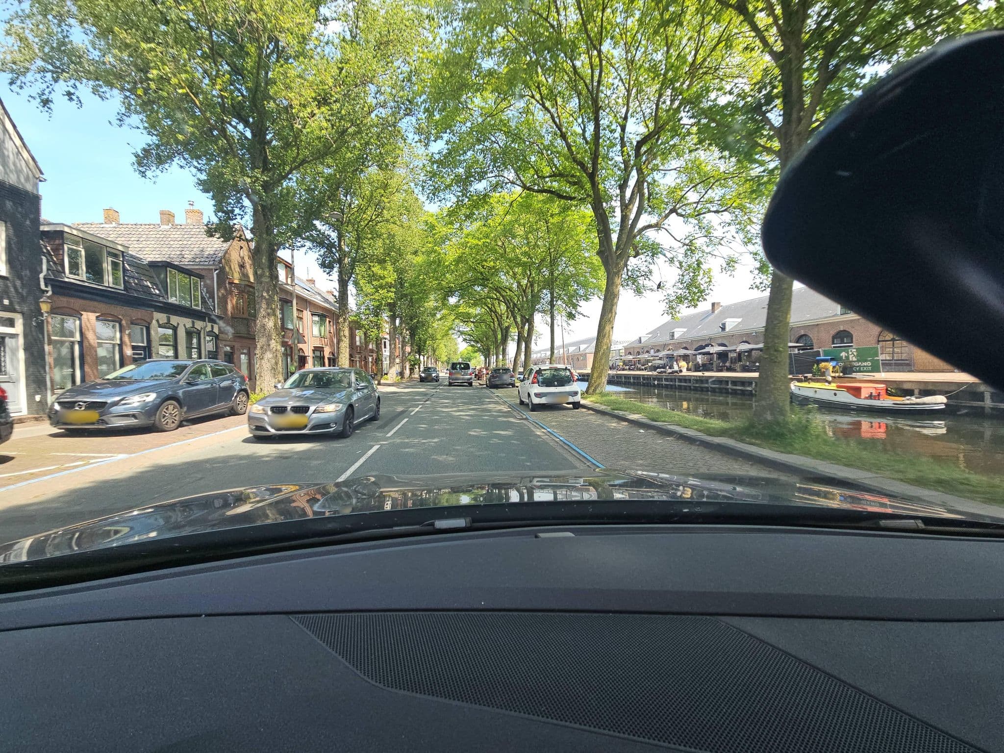Street view near Hotel Antje, Den Helder — © toho (CC BY-SA · Mapillary)