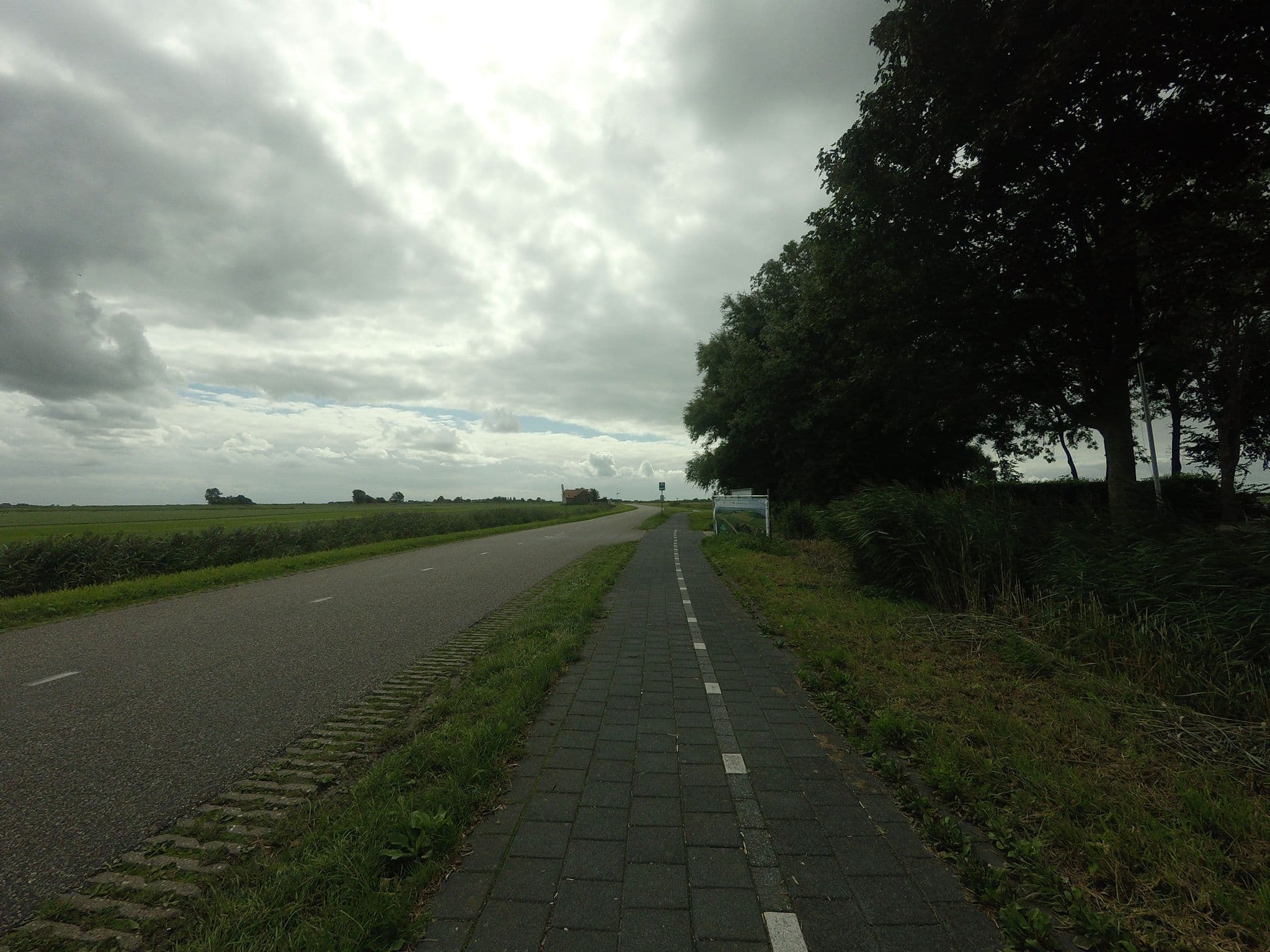 Street view near Us hiem, Heeg — © ankeric (CC BY-SA · Mapillary)