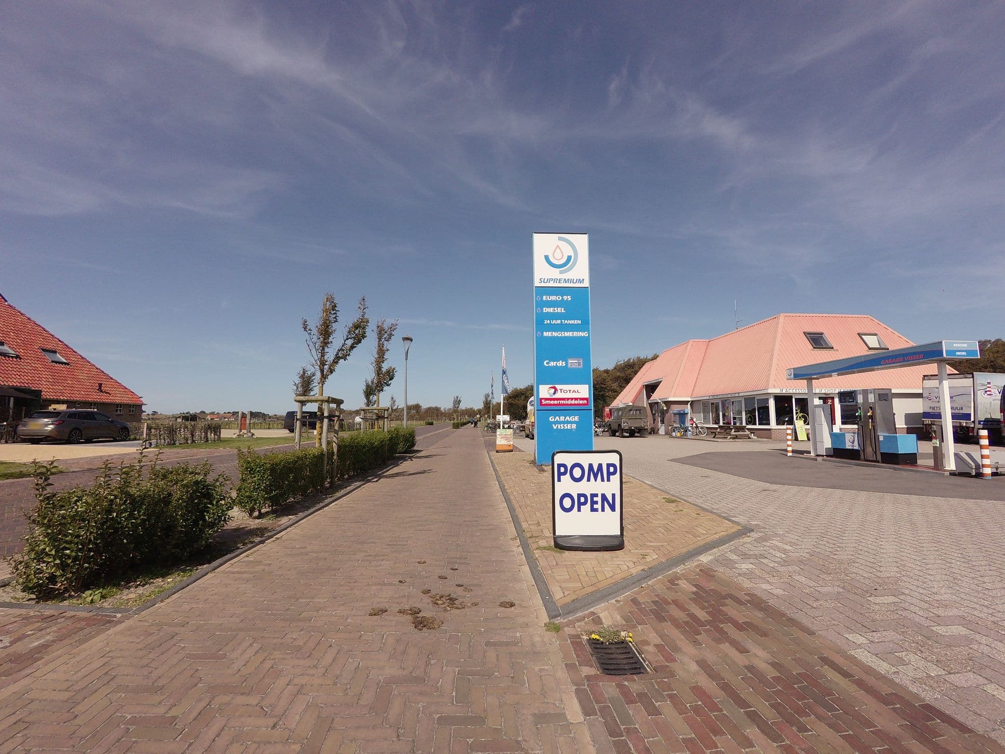 Street view near De Hofstede, Hollum — © ankeric (CC BY-SA · Mapillary)