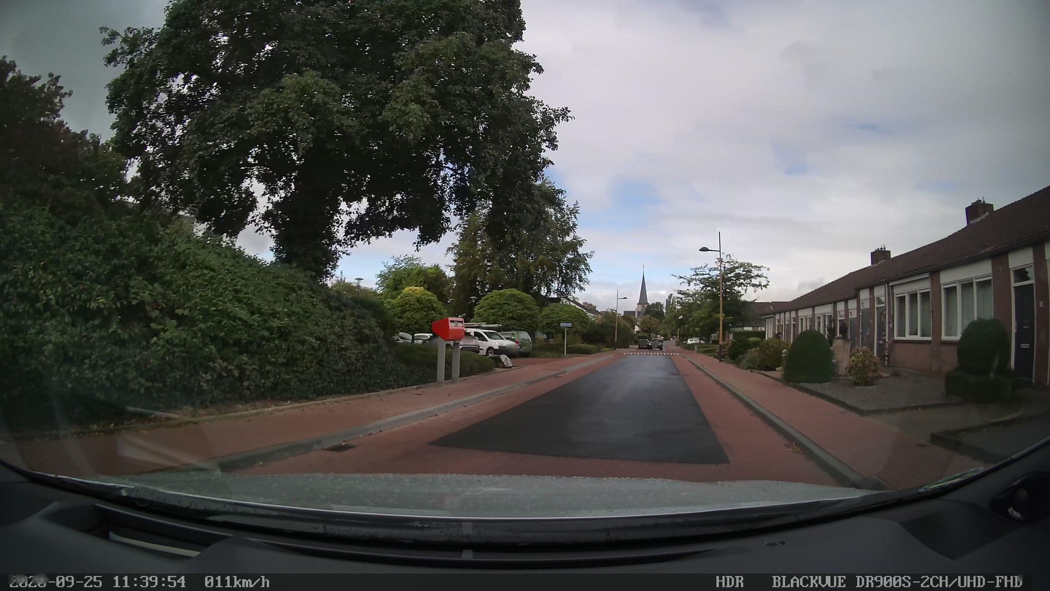 Street view near Lange Akker, Berg — © madel (CC BY-SA · Mapillary)