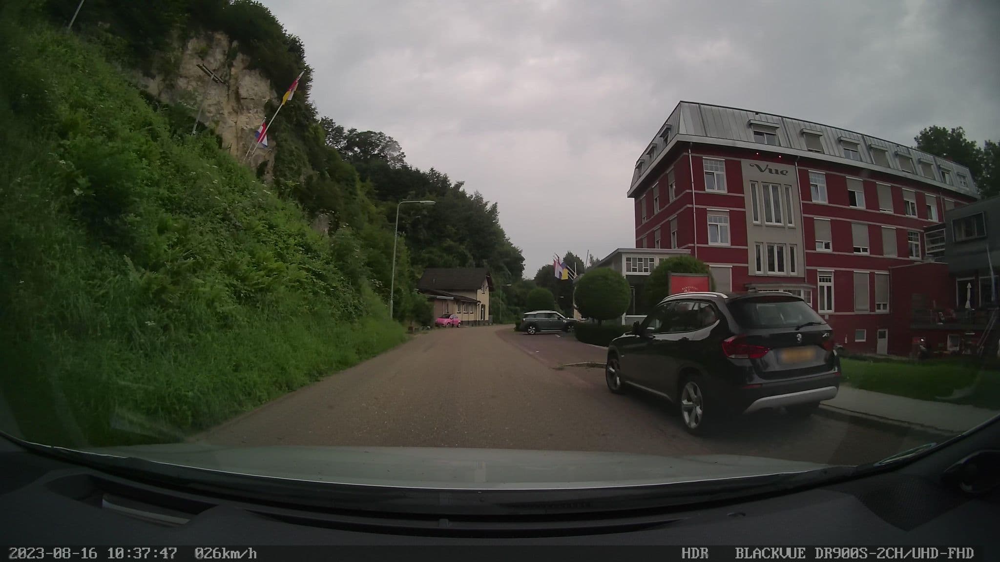 Street view near Hotel Vue des Montagnes, Houthem — © madel (CC BY-SA · Mapillary)