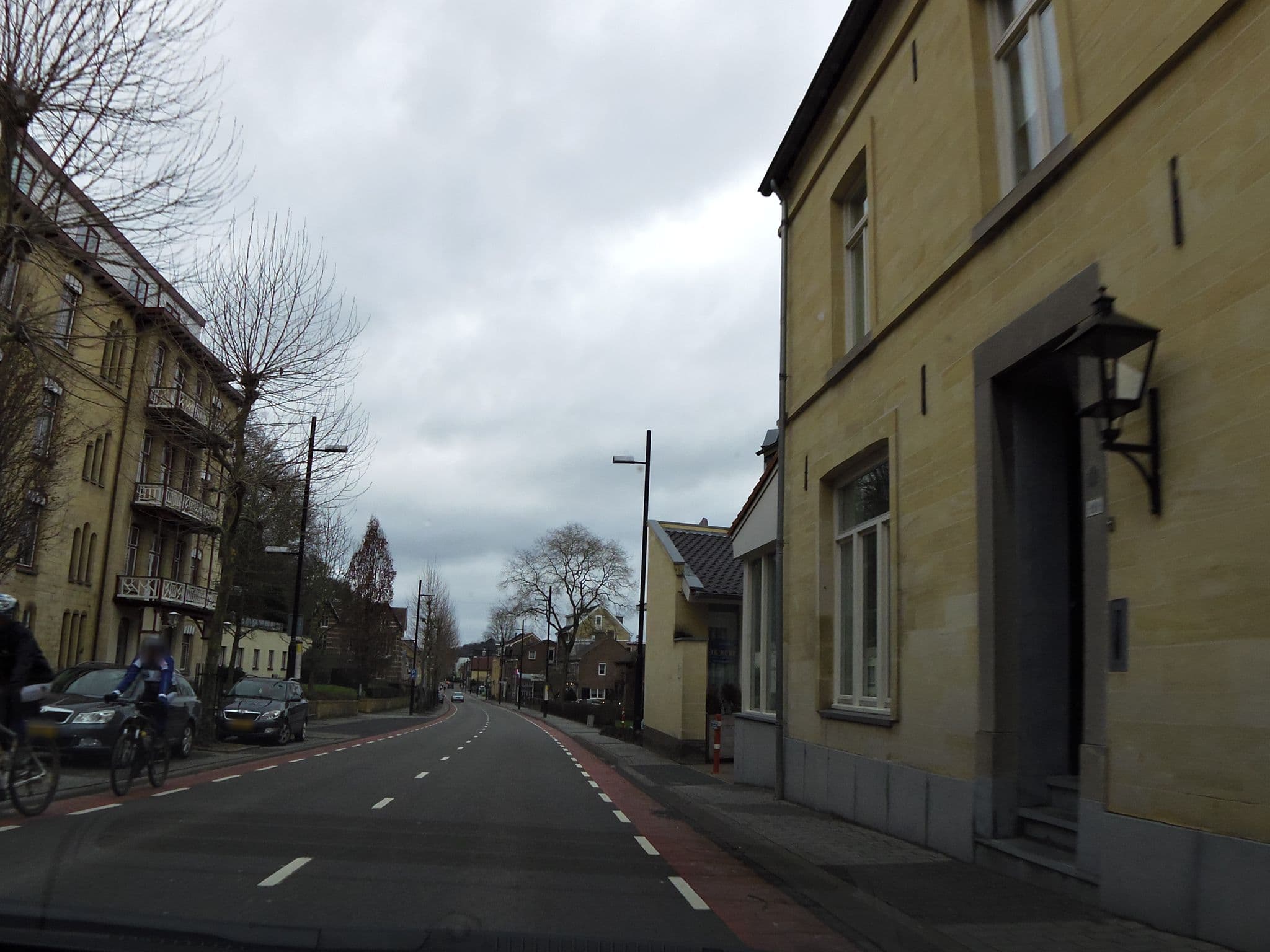 Street view near juniorsuite parkhotel valkenburg, Sibbe — © madel (CC BY-SA · Mapillary)