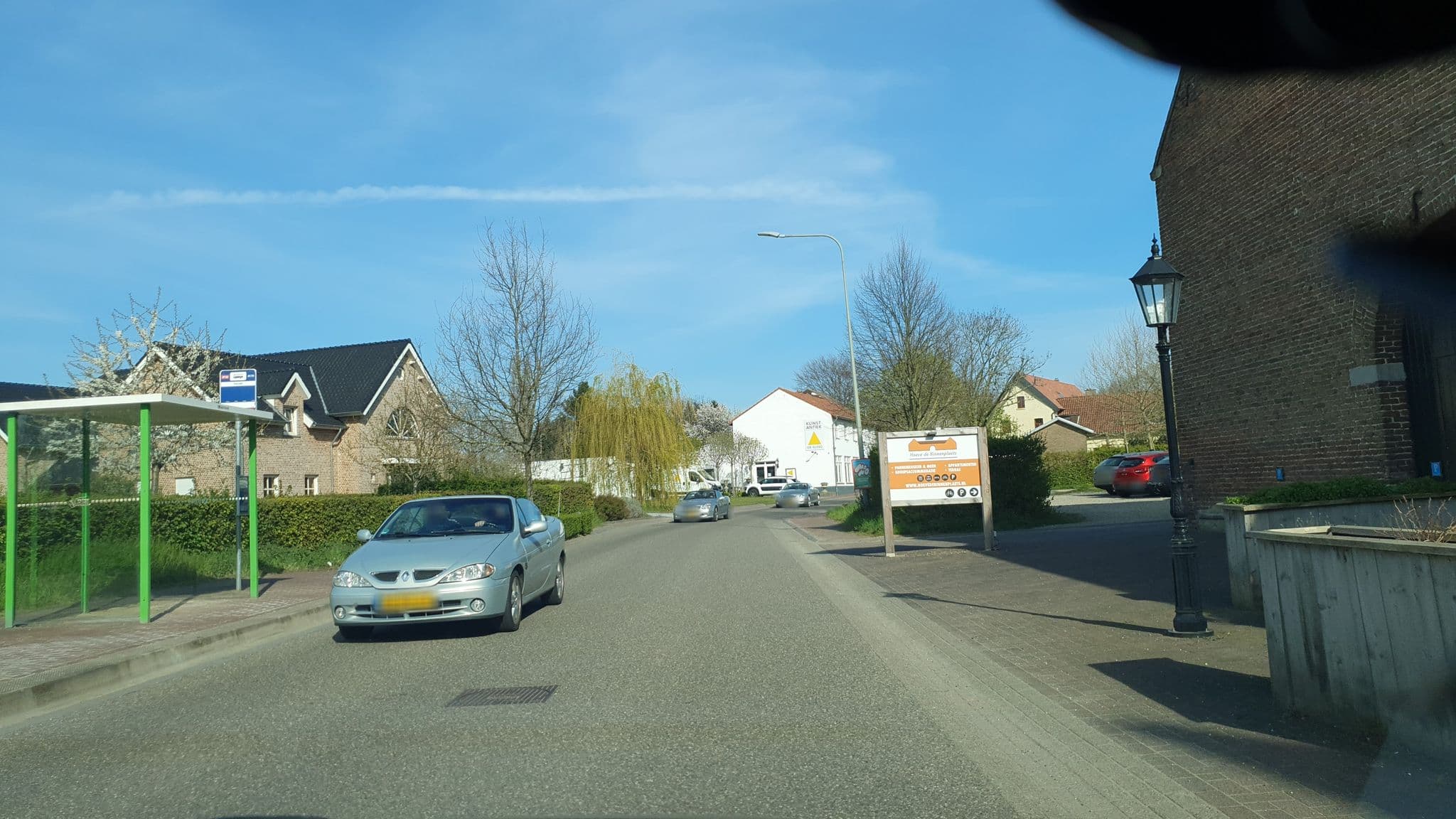 Street view near Hoeve De Binnenplaats, Schimmert — © boonieoetgelaen (CC BY-SA · Mapillary)