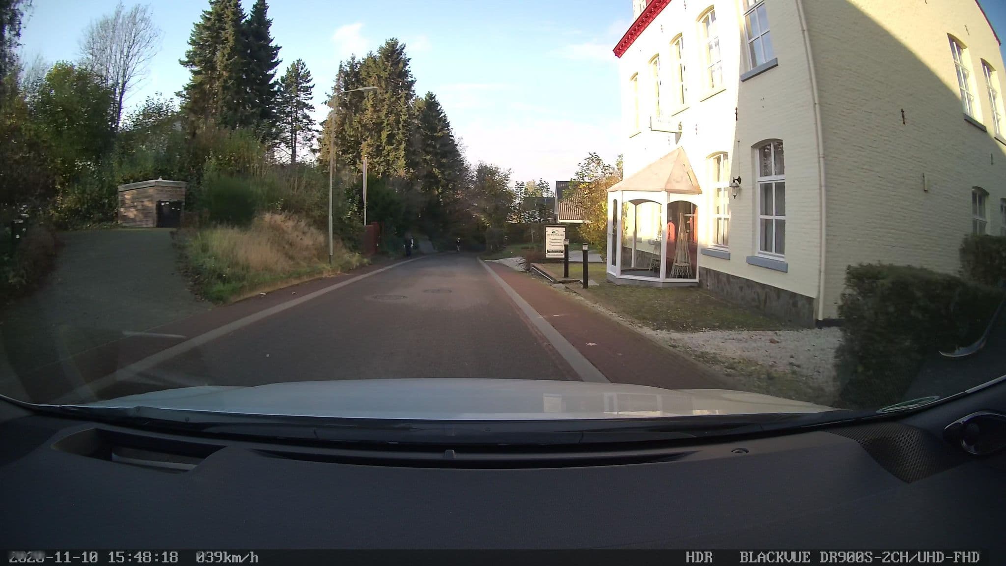 Street view near De Gouden Horizon, Banholt — © madel (CC BY-SA · Mapillary)