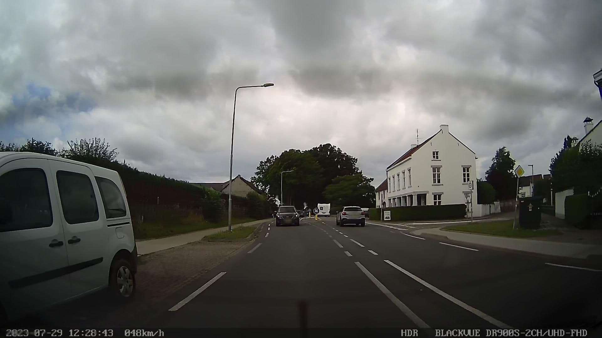Street view near Op 't Indsje, Margraten — © madel (CC BY-SA · Mapillary)