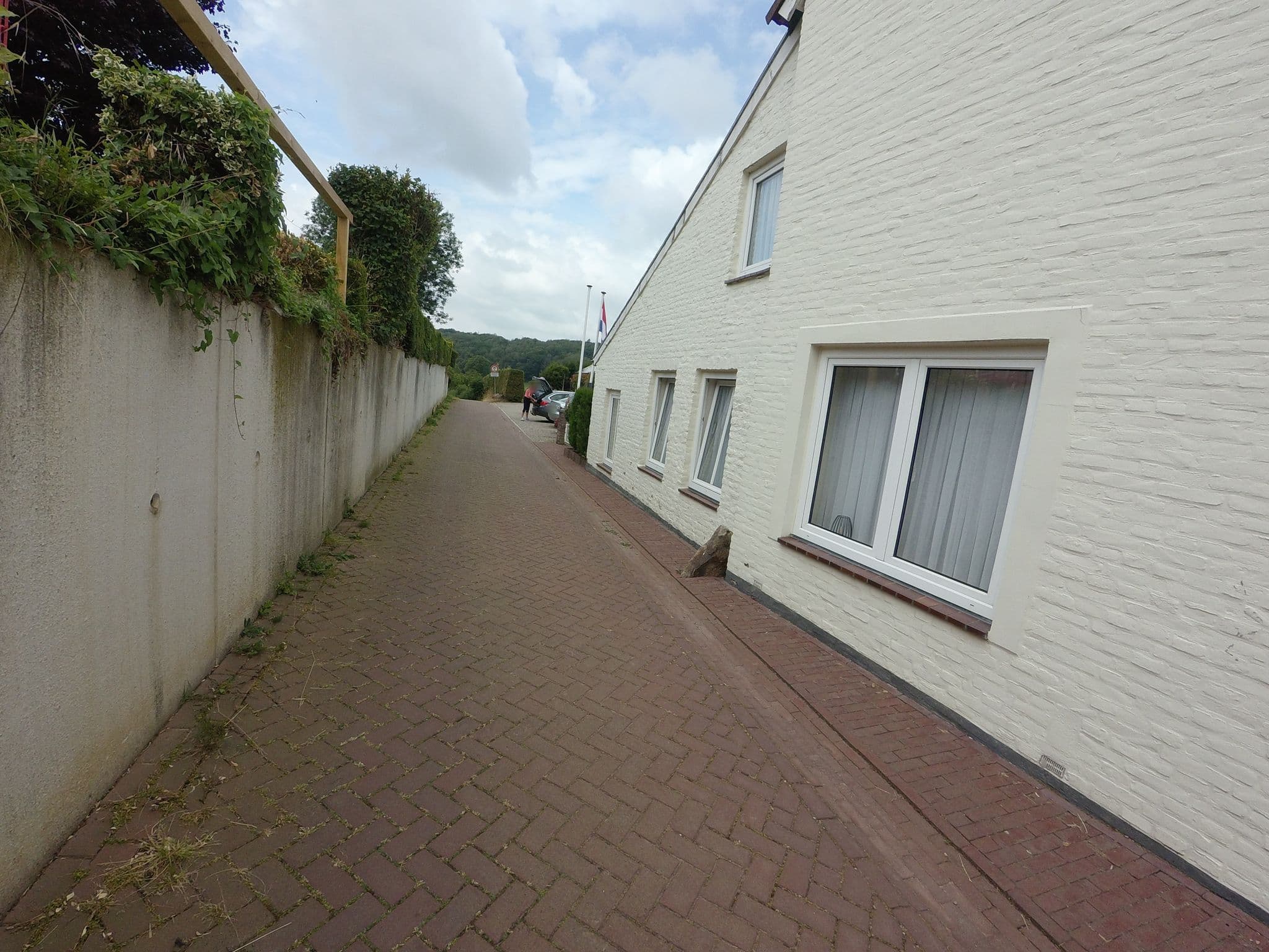 Street view near Vouwere Hotel-Appartementen, Mechelen — © madel (CC BY-SA · Mapillary)