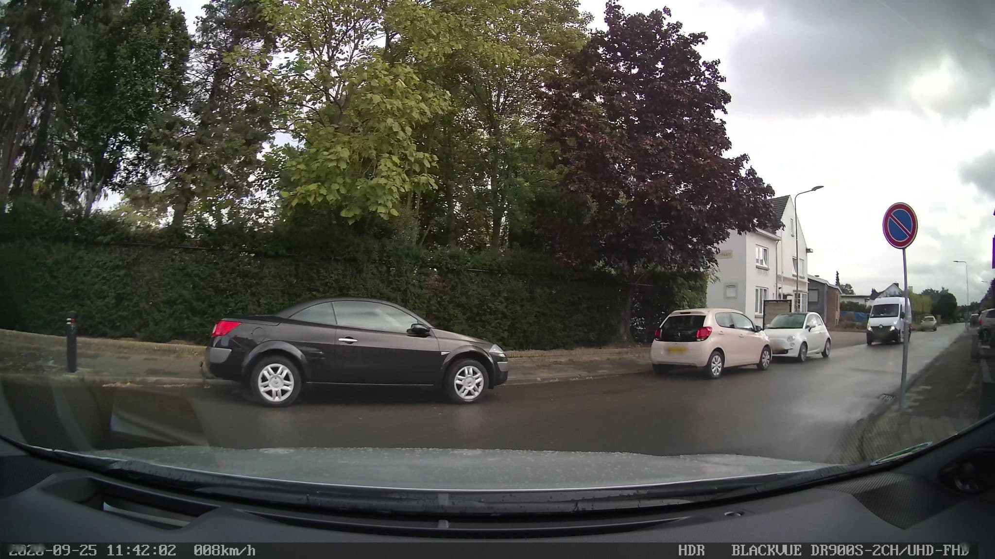Street view near Hotel De Lange Akker Berg en Terblijt, Berg — © madel (CC BY-SA · Mapillary)