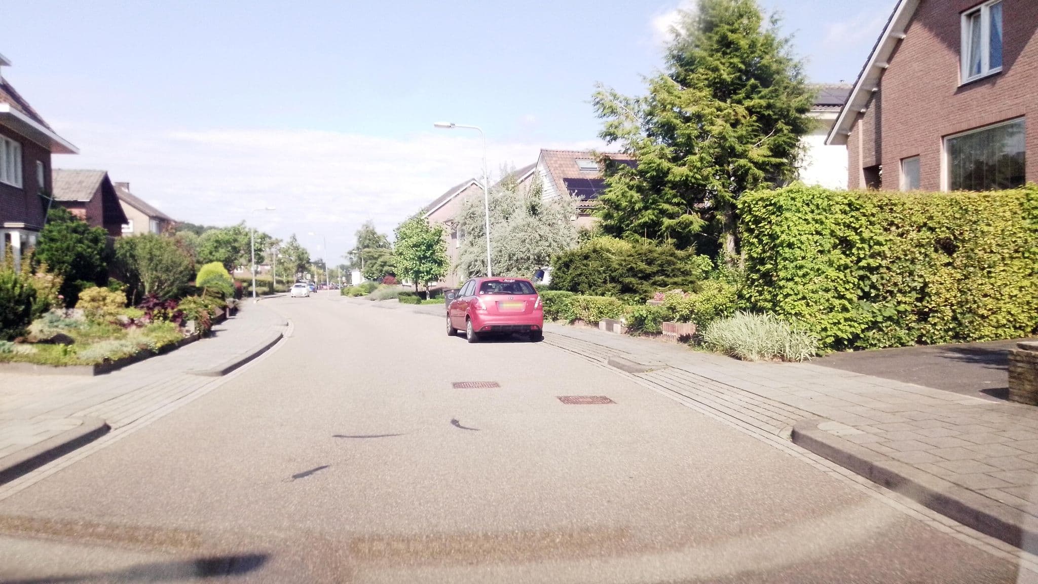 Street view near Hotel Le Petit Pension, Hulsberg — © joopjrvdl (CC BY-SA · Mapillary)