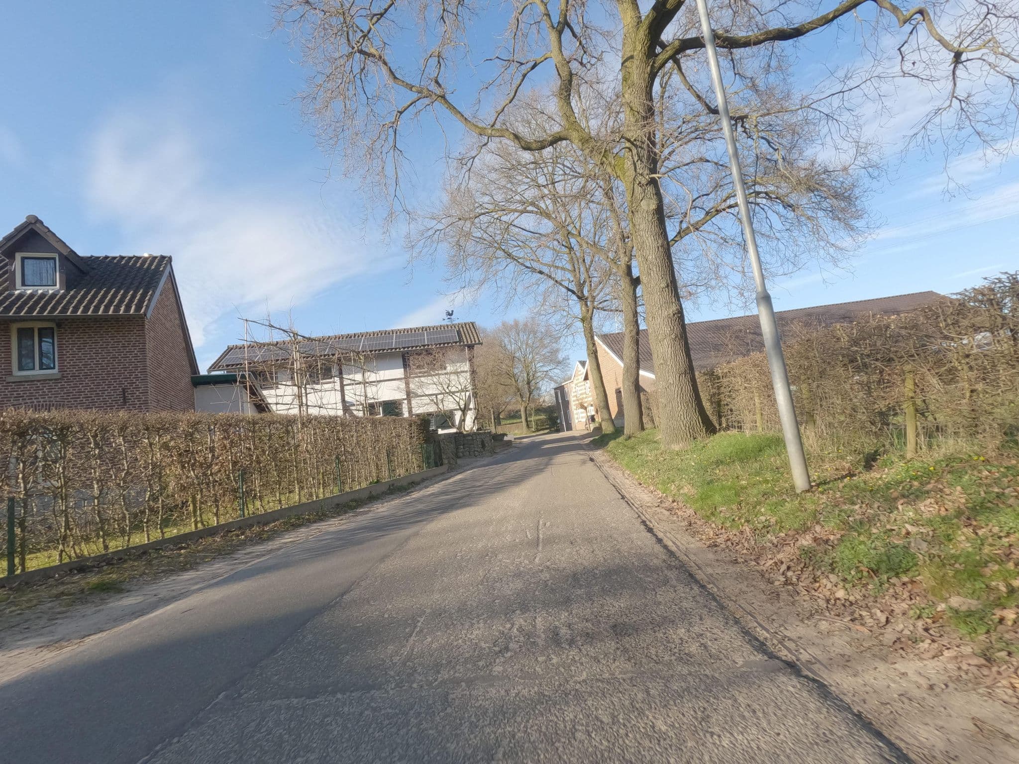 Street view near Hoeve Opscheumer, Klimmen — © hektor1989 (CC BY-SA · Mapillary)