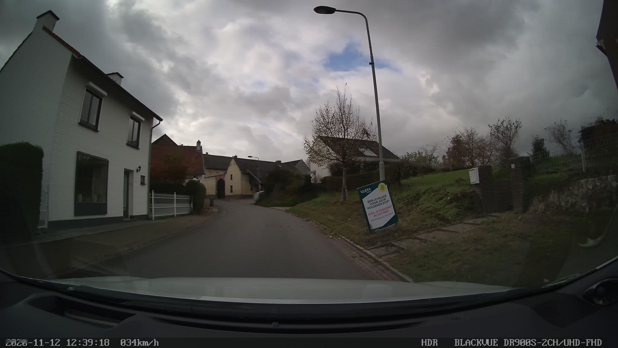 Street view near Vakwerkvakantiehuis Eckelmus, Gronsveld — © madel (CC BY-SA · Mapillary)