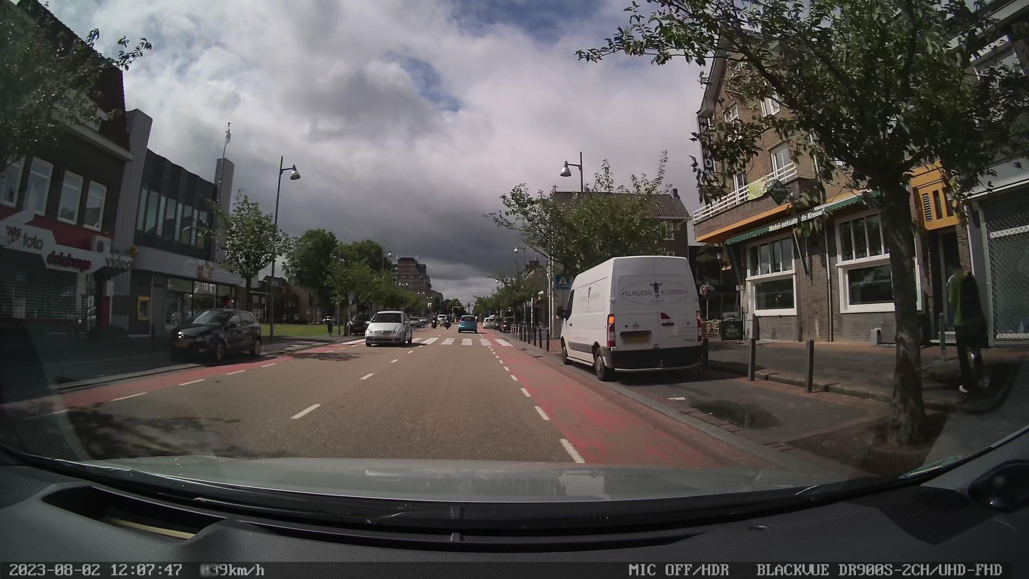 Street view near De Kroon, Geleen — © madel (CC BY-SA · Mapillary)