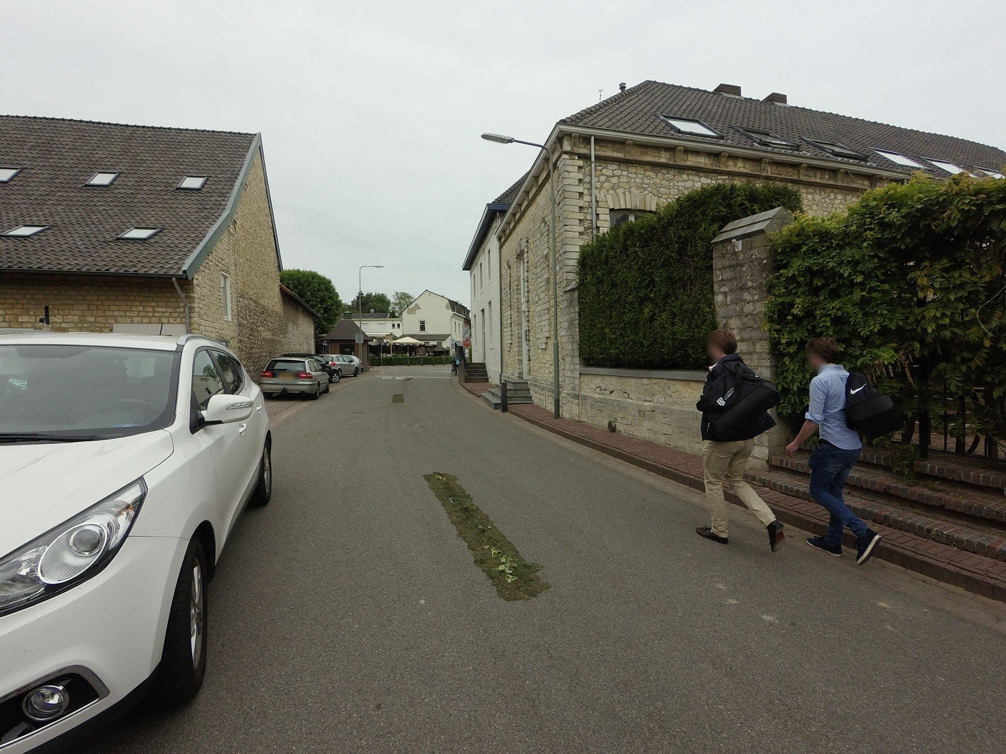 Street view near Meesterwerk Bed and Breakfast, Wijlre — © madel (CC BY-SA · Mapillary)