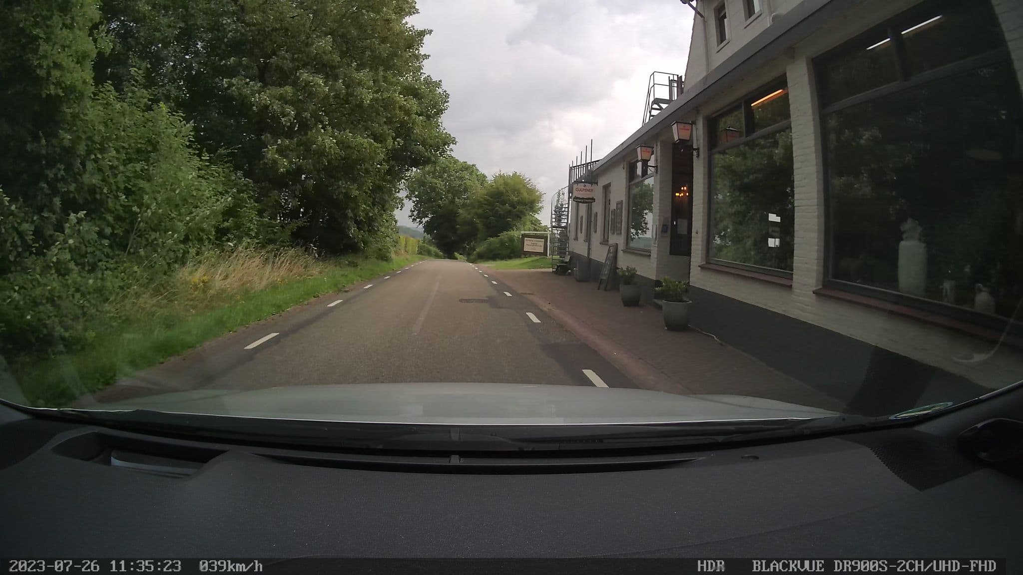 Street view near De Koppeling, Mechelen — © madel (CC BY-SA · Mapillary)