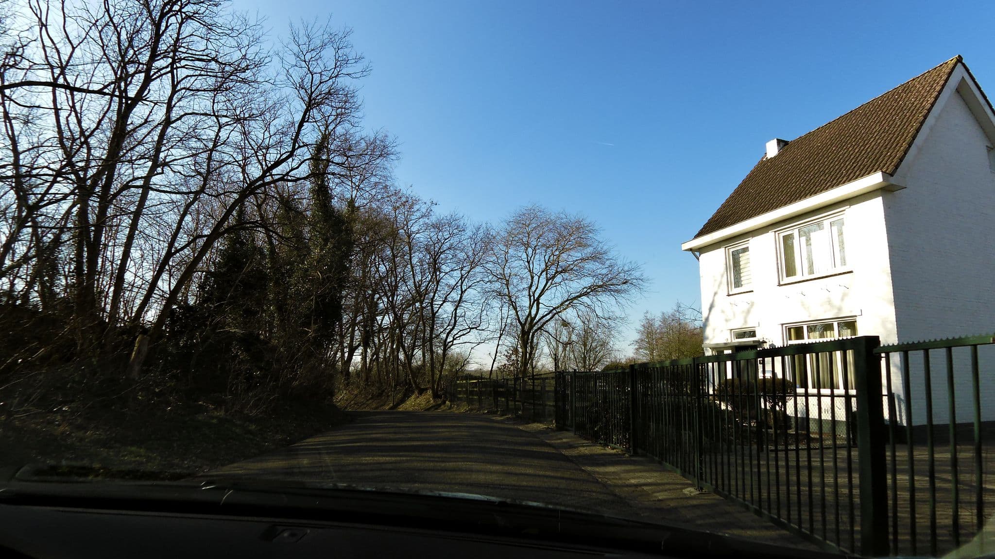 Street view near Vakantieverblijf Naanhover Beemden, Nuth — © madel (CC BY-SA · Mapillary)