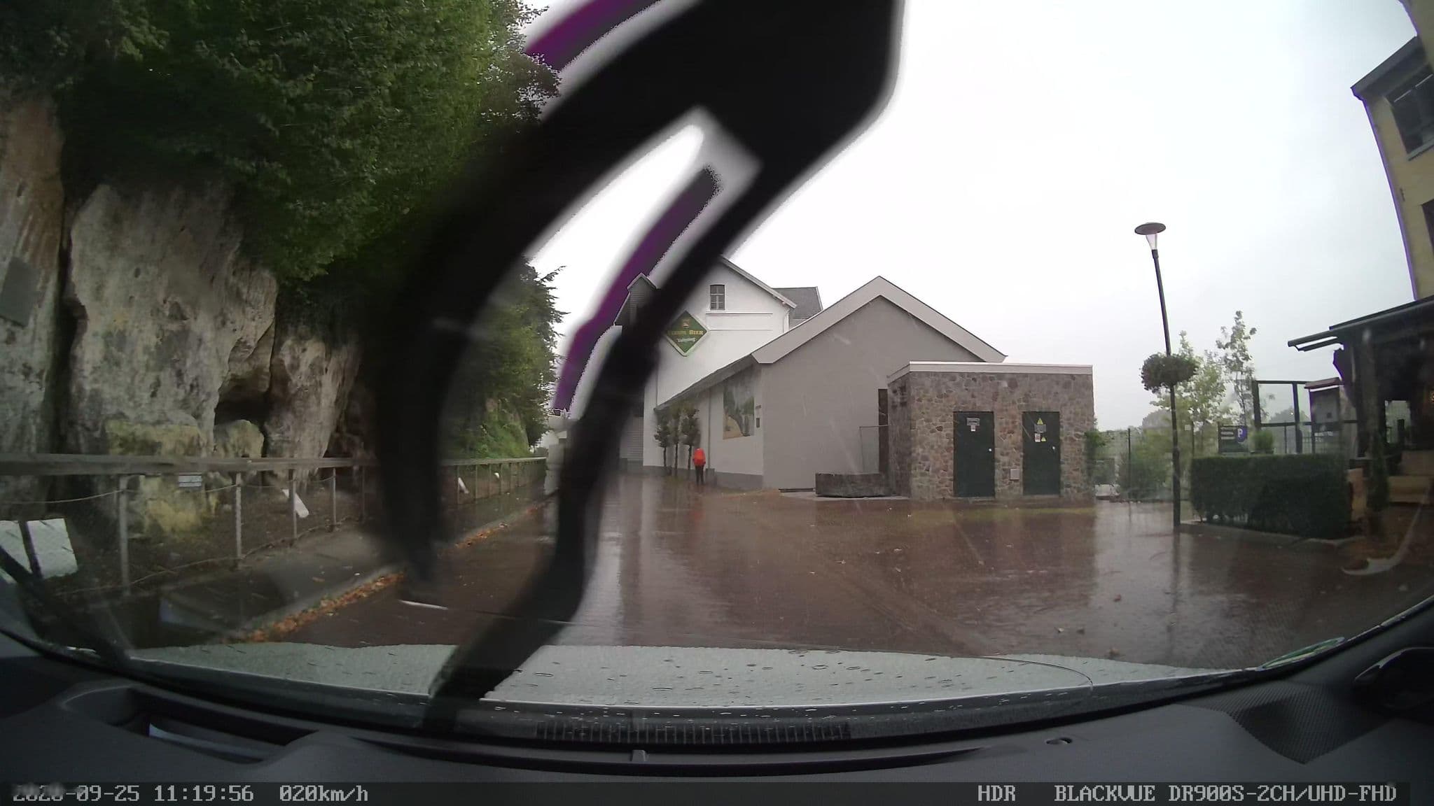 Street view near Gasthuis Leonardus, Broekhem — © madel (CC BY-SA · Mapillary)