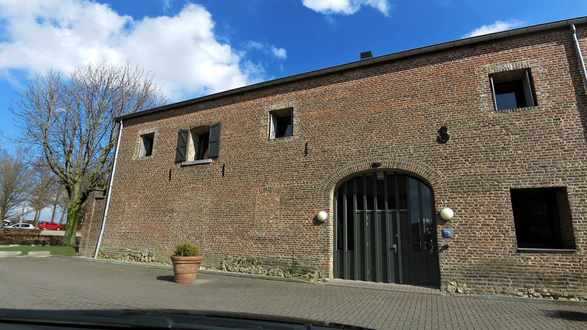 Street view near Heerenhof, Mechelen — © madel (CC BY-SA · Mapillary)