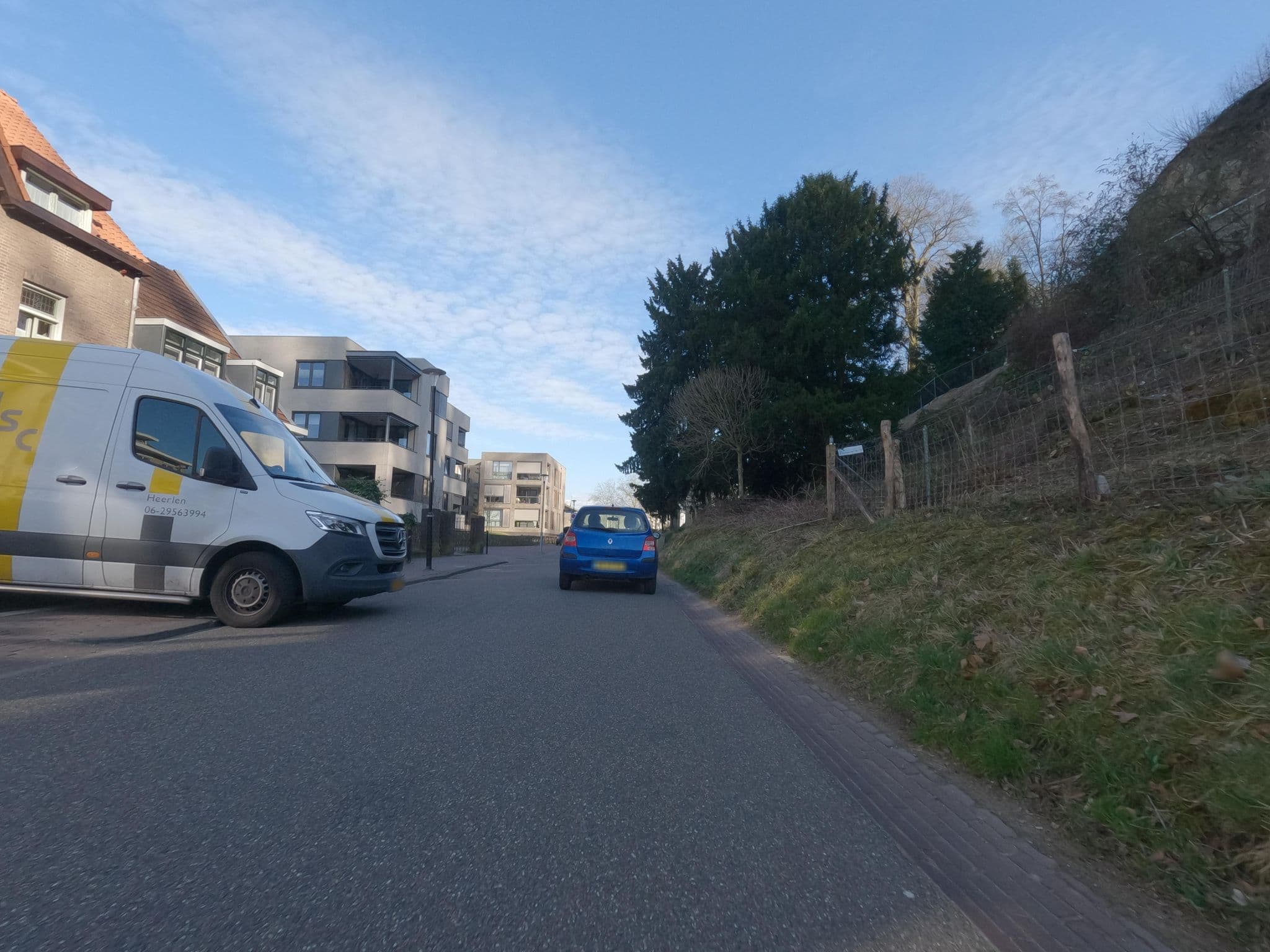 Street view near Villa Warempel, Broekhem — © hektor1989 (CC BY-SA · Mapillary)