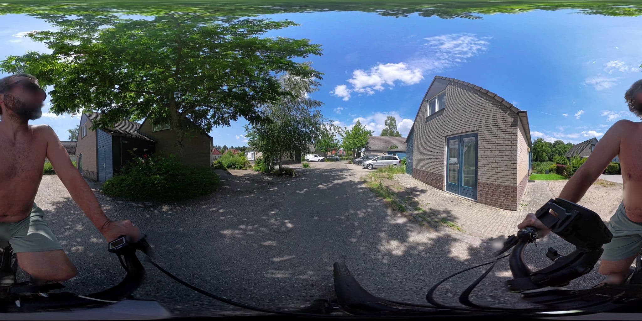 Street view near vakantiehuisje 213, Grashoek — © ashokaking (CC BY-SA · Mapillary)