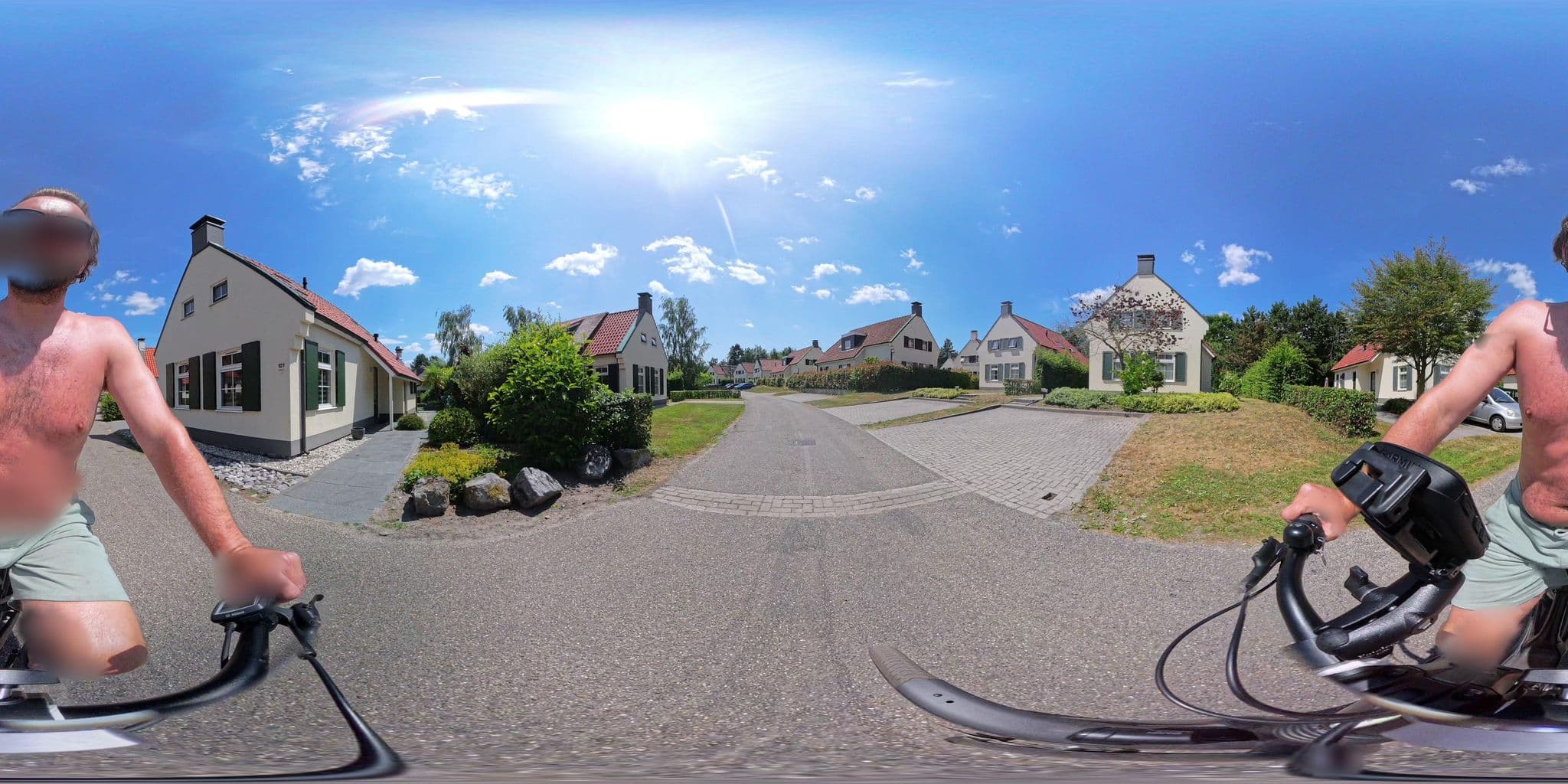 Street view near Huisje 98, Grashoek — © ashokaking (CC BY-SA · Mapillary)