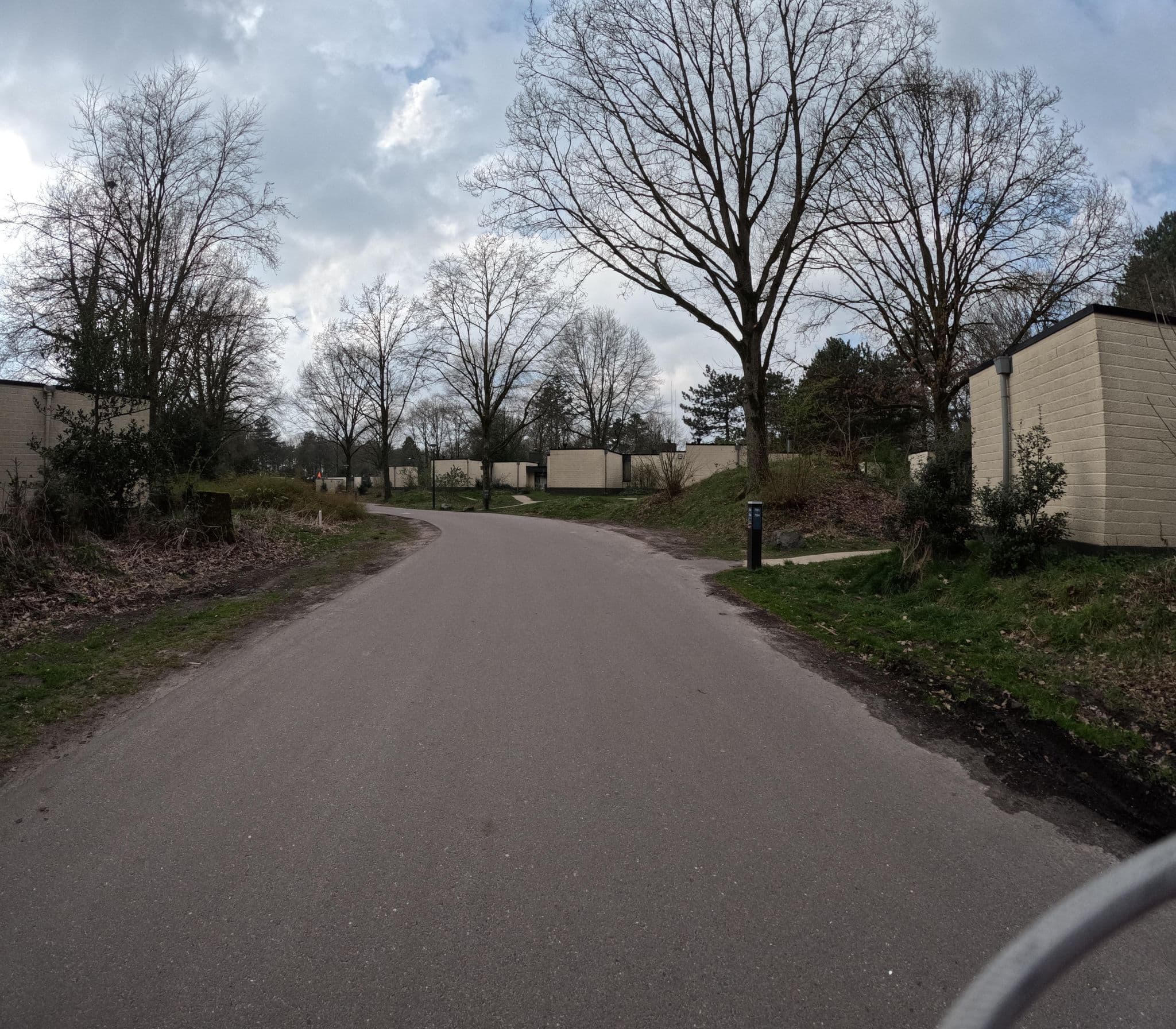 Street view near Cottage 918, America — © tjorim (CC BY-SA · Mapillary)