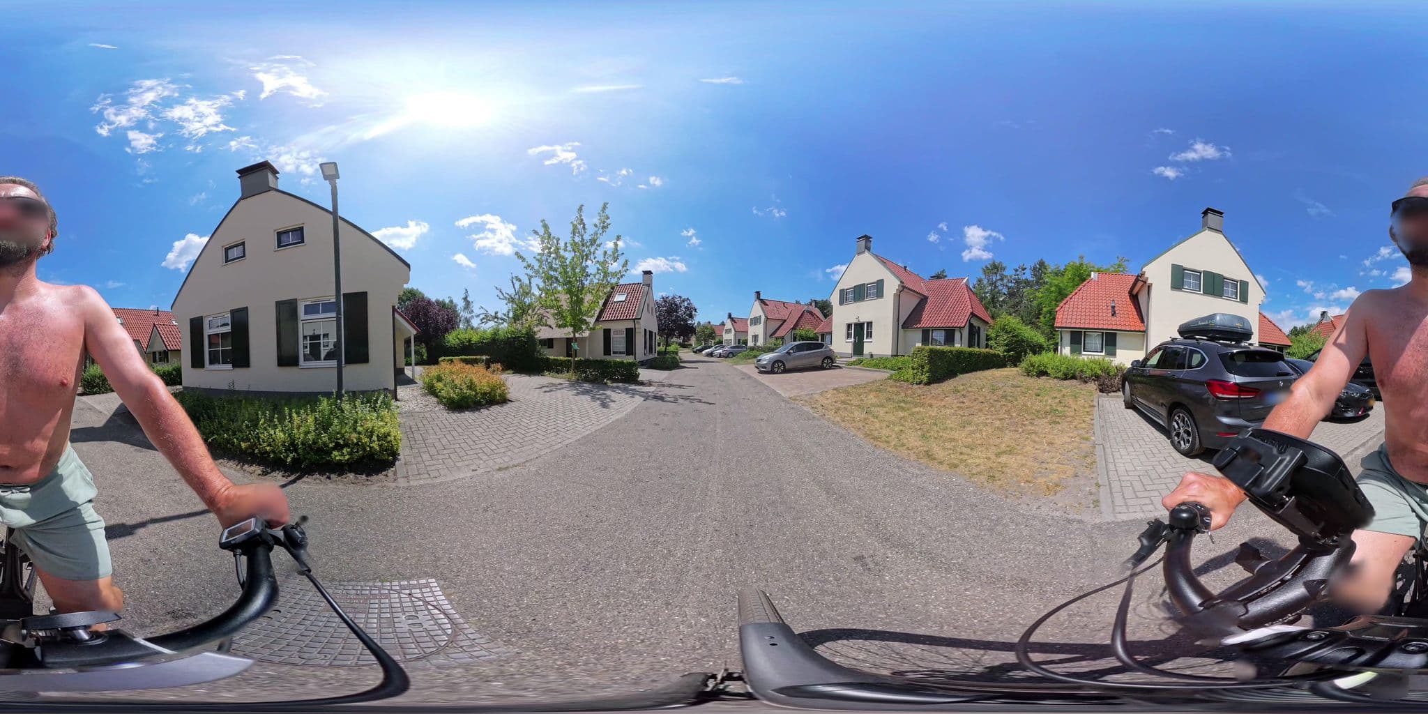 Street view near Huisje 91 - Schatberg, Grashoek — © ashokaking (CC BY-SA · Mapillary)