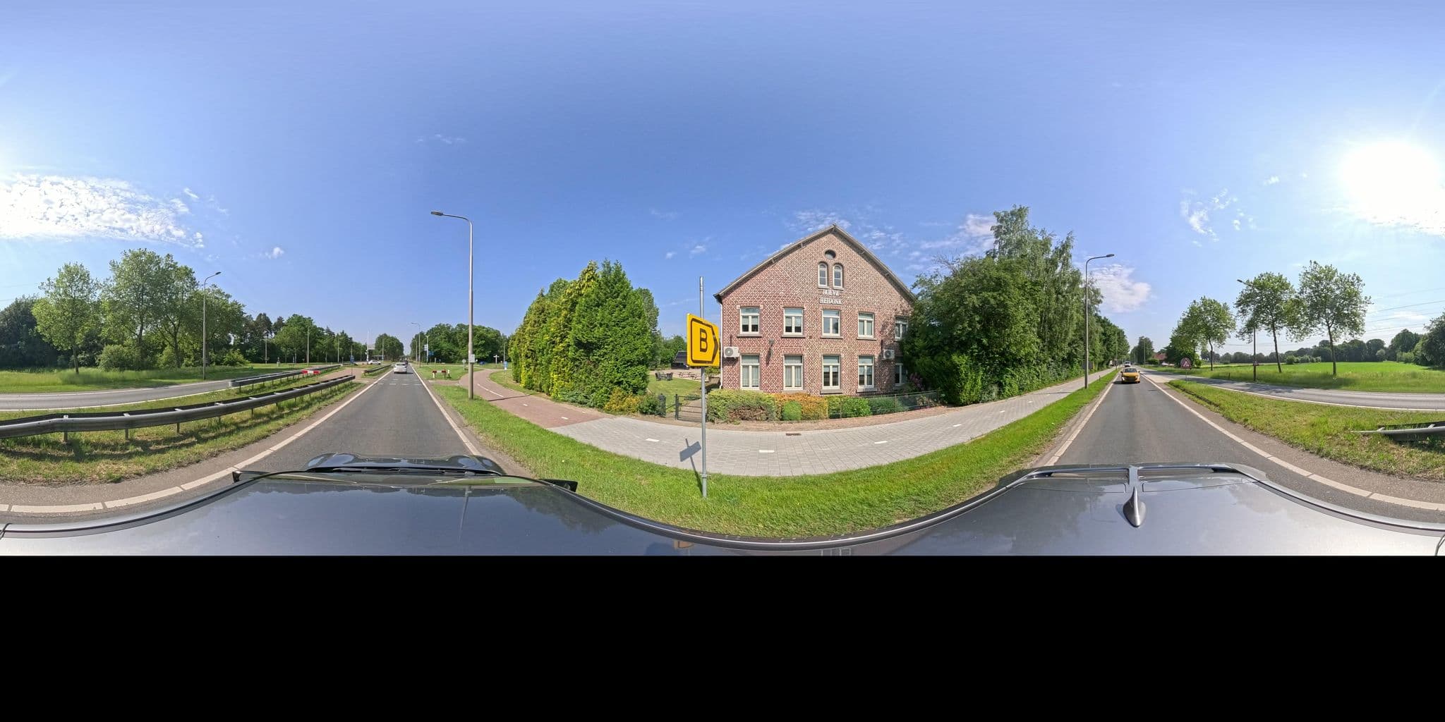 Street view near Hoeve Heidonk, Beegden — © thewizard (CC BY-SA · Mapillary)