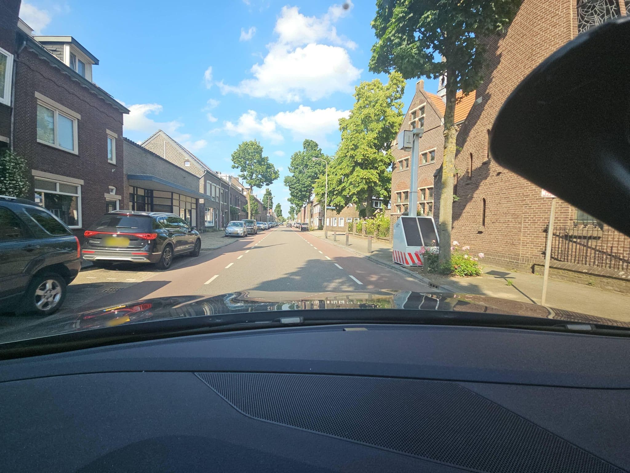 Street view near Villadelux Carmeli, Roermond — © toho (CC BY-SA · Mapillary)