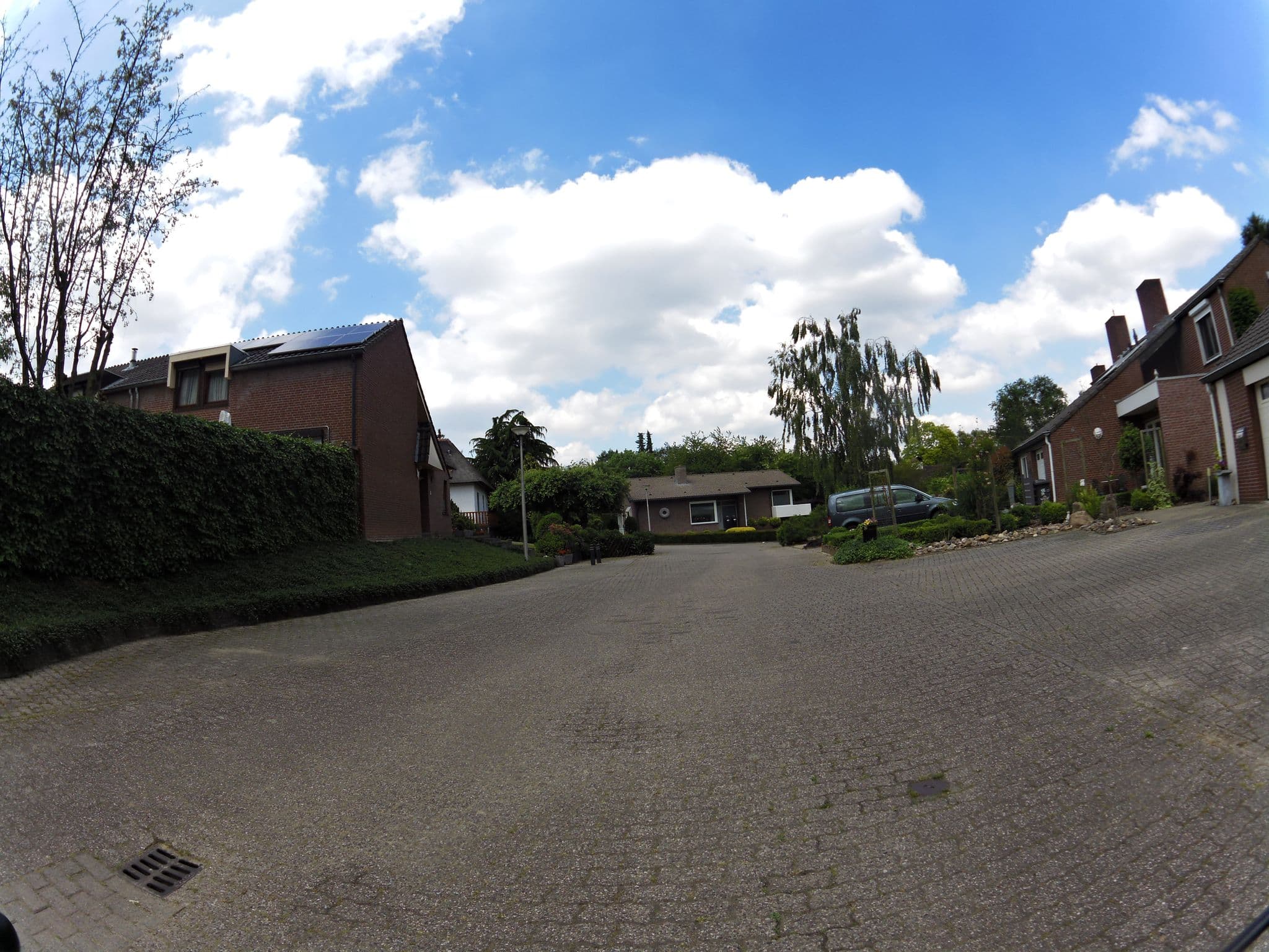 Street view near Rene's Bed & Breakfast, Haanrade — © madel (CC BY-SA · Mapillary)