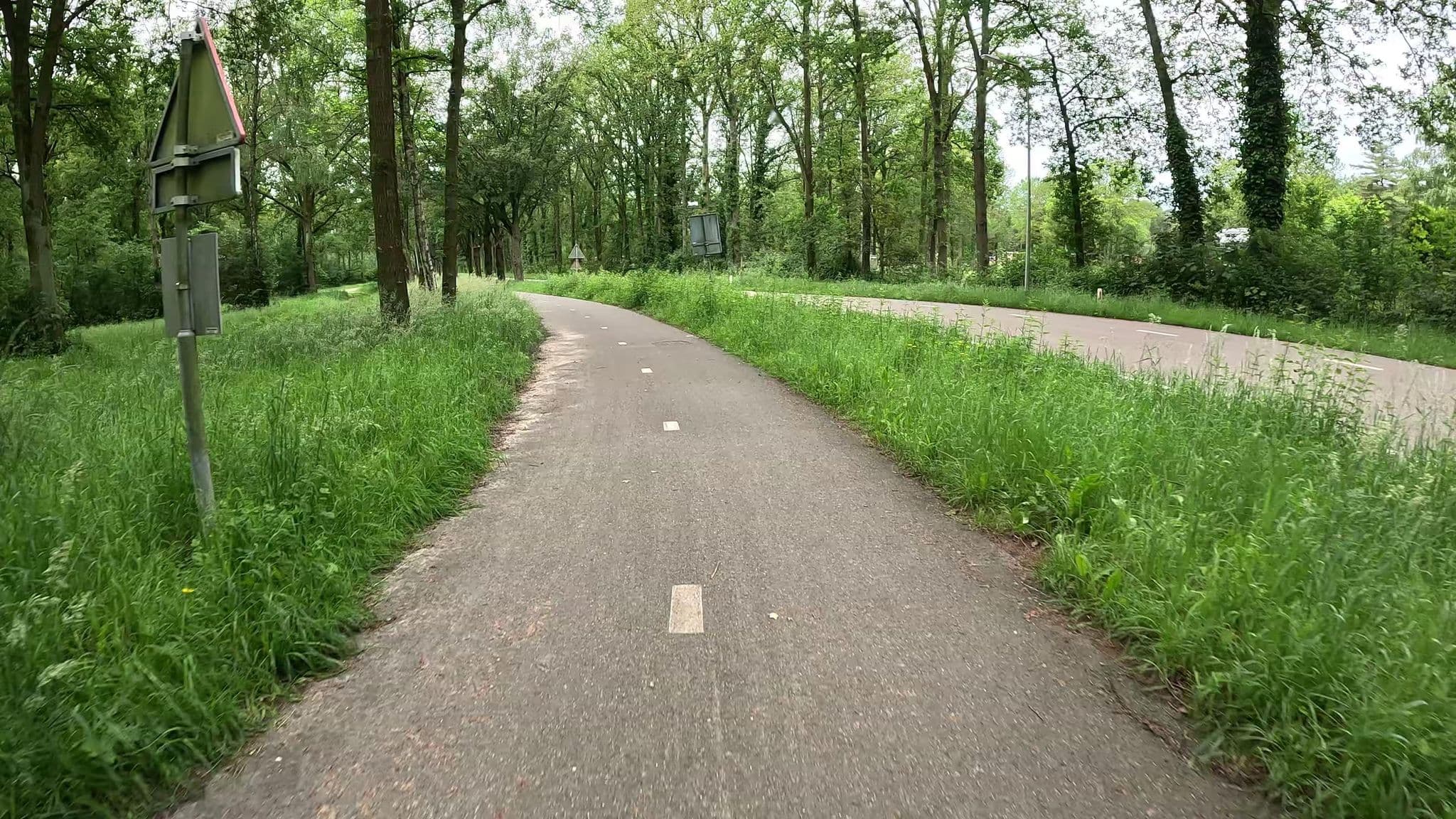 Street view near Huttopia De Meinweg, Herkenbosch — © madel (CC BY-SA · Mapillary)