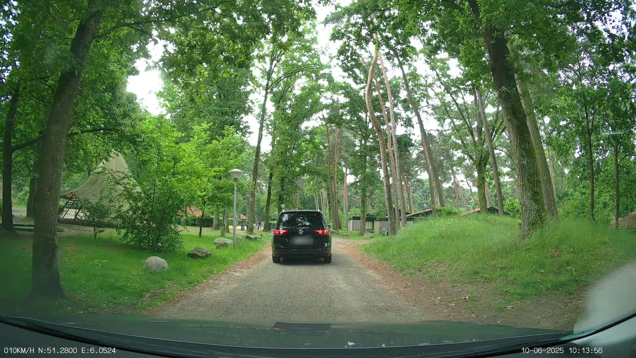 Street view near Cottage 345, Kessel — © heetENkoel (CC BY-SA · Mapillary)