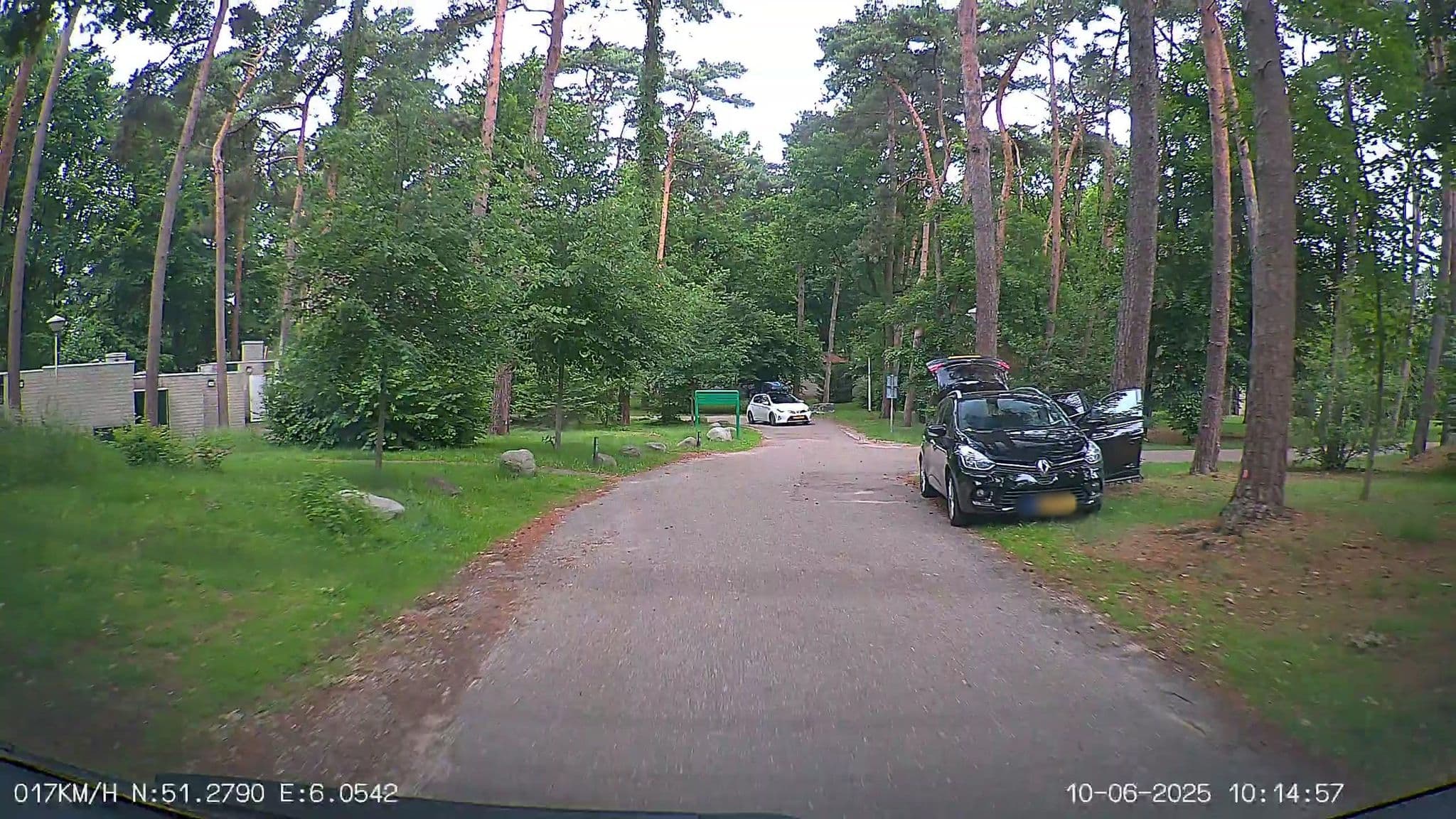 Street view near Cottage 622 Landal De Lommerbergen, Kessel — © heetENkoel (CC BY-SA · Mapillary)