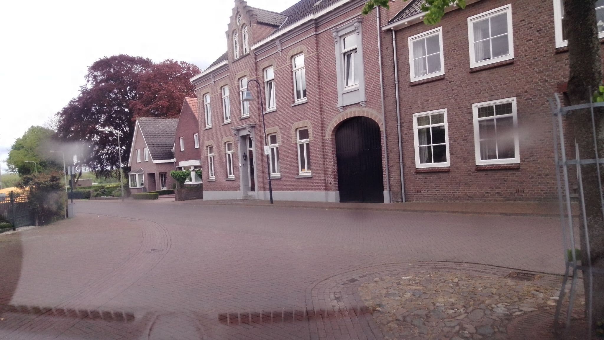 Street view near Residence La Vie en Rose, Lottum — © joopjrvdl (CC BY-SA · Mapillary)