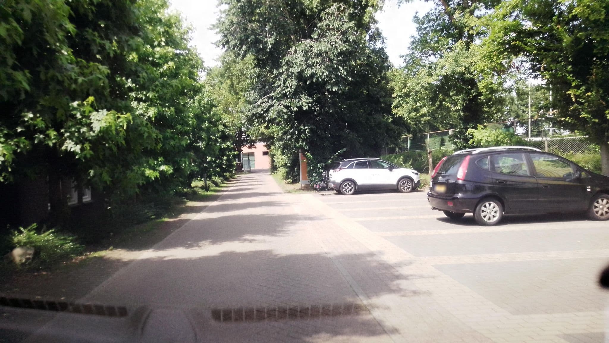 Street view near Maashof, Hout-Blerick — © joopjrvdl (CC BY-SA · Mapillary)