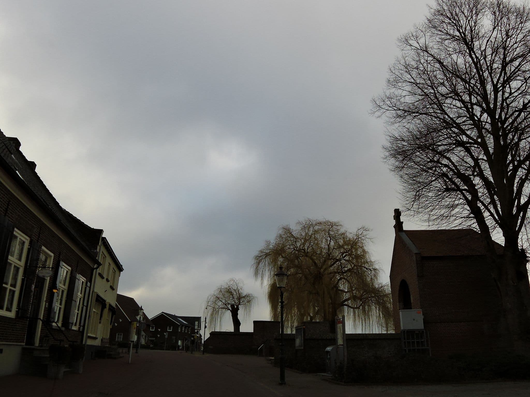 Street view near B&B La Belle Meuse, Well — © madel (CC BY-SA · Mapillary)