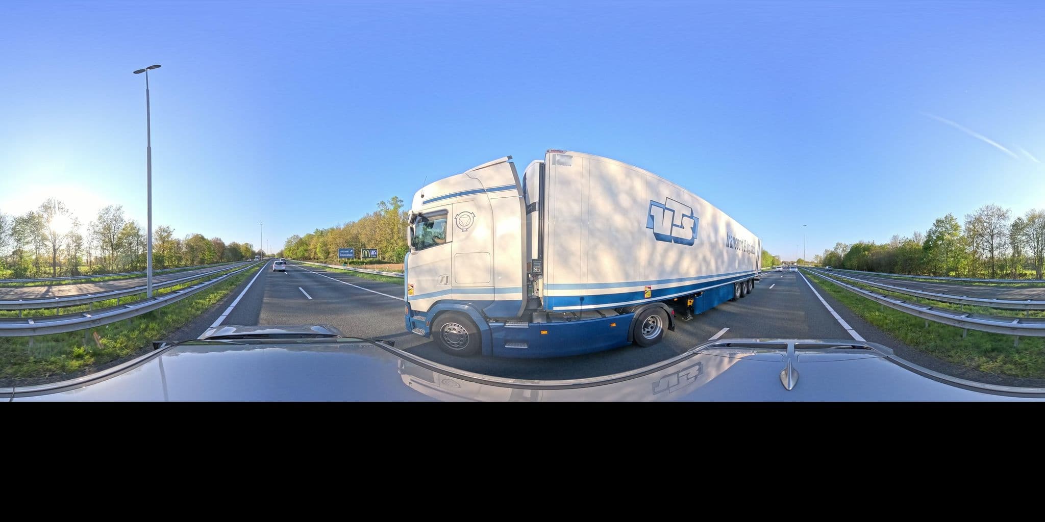 Street view near Onderweg naar Dromeland, Cuijk — © thewizard (CC BY-SA · Mapillary)