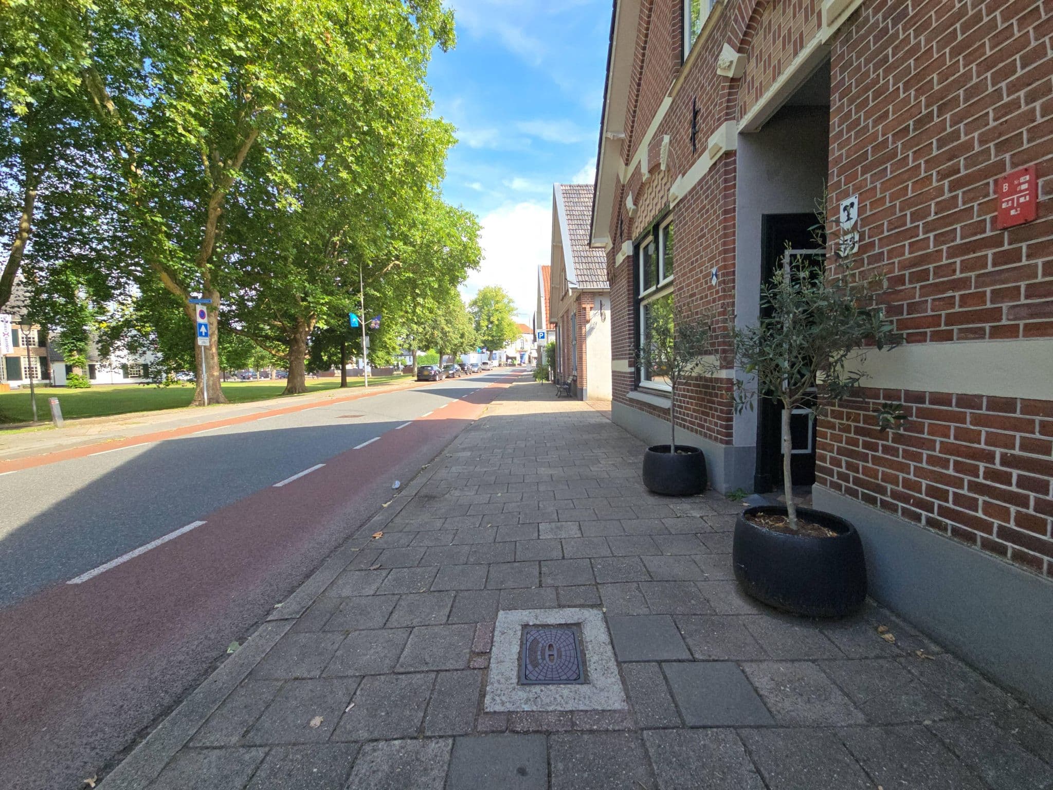 Street view near La Historia B&B, Bemmel — © sailorseahorse (CC BY-SA · Mapillary)