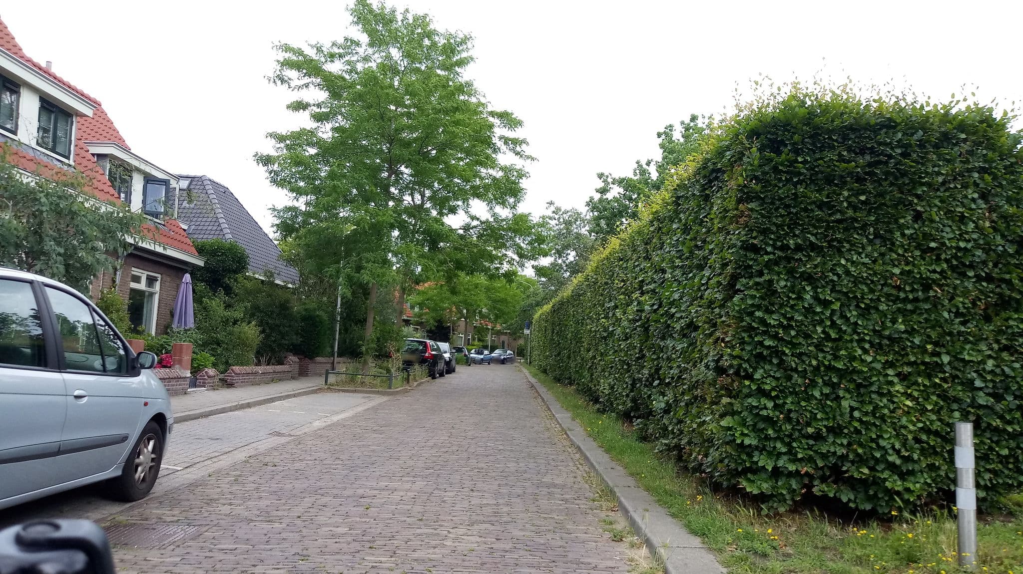 Street view near Vakantieparadijs Roos&Jules, Hengstdal — © famlam (CC BY-SA · Mapillary)