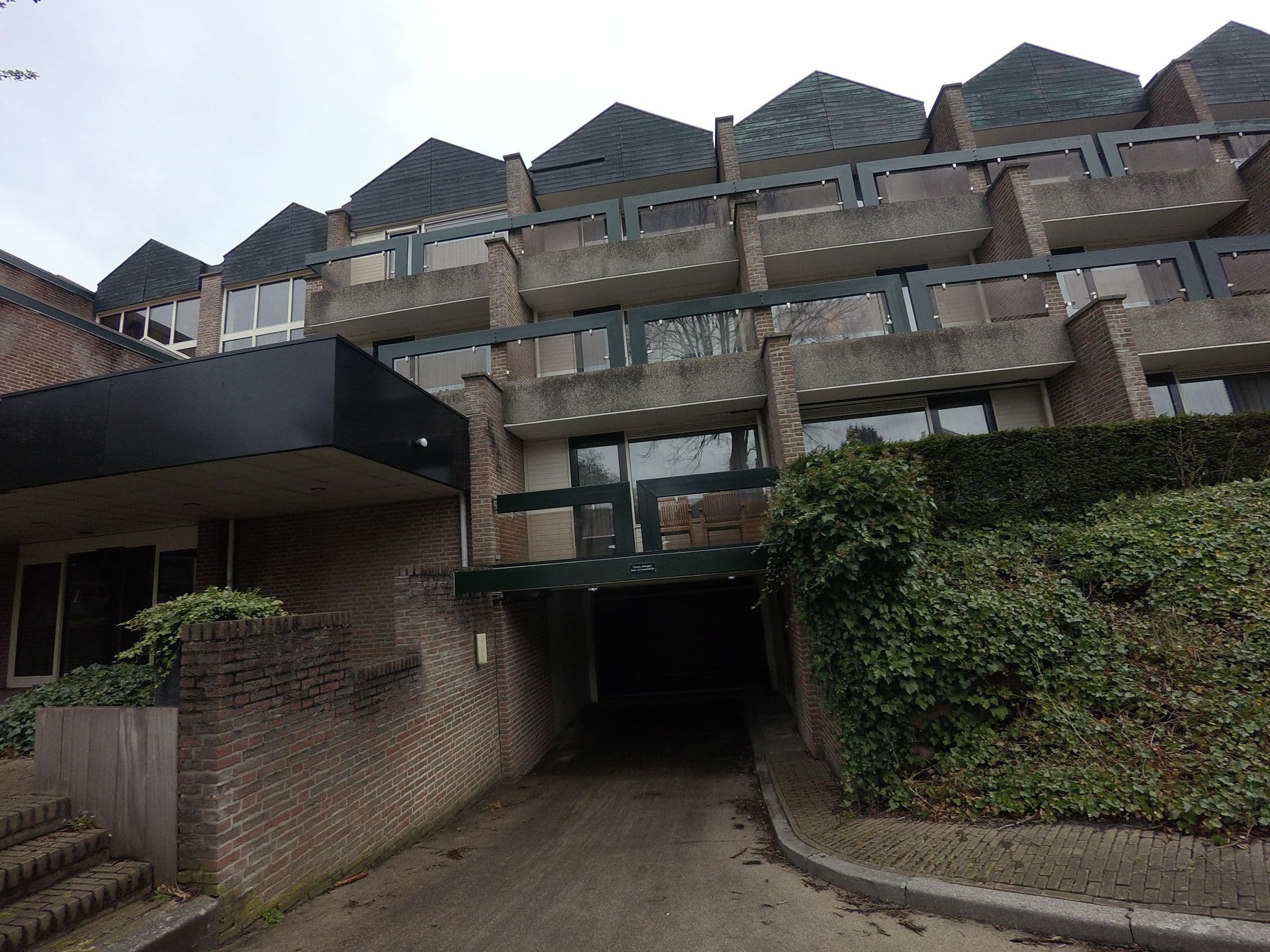 Street view near Bildenberg Hotel Apeldoorn Kamer 51, Het Loo — © ankeric (CC BY-SA · Mapillary)