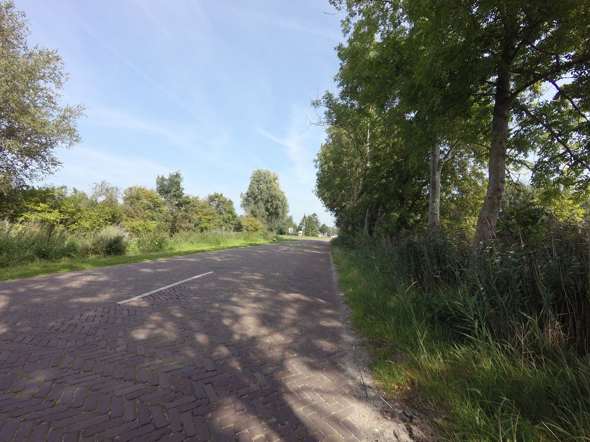 Street view near Watervilla Langeville, Echtenerbrug — © ankeric (CC BY-SA · Mapillary)