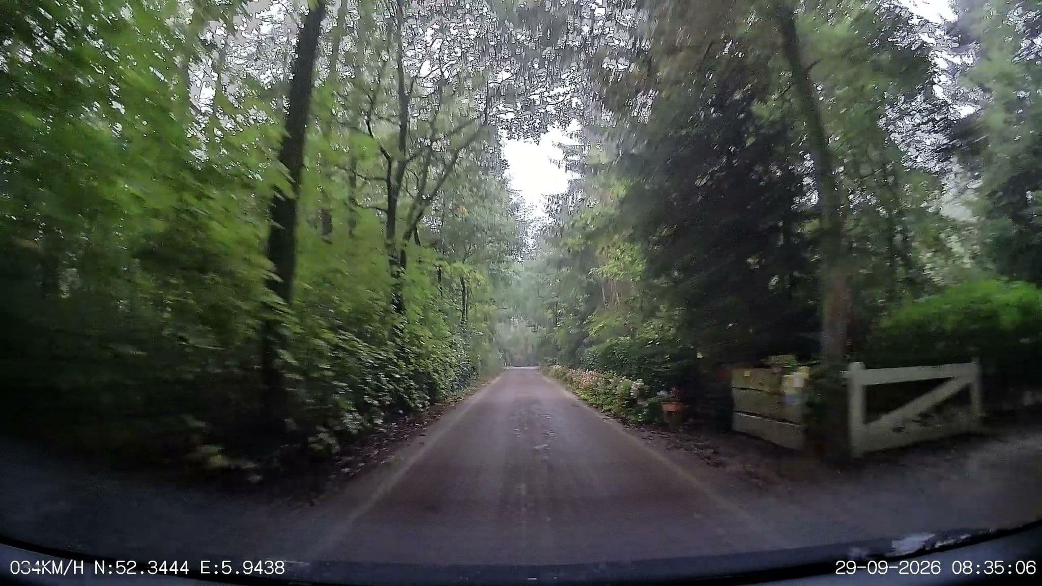 Street view near Hutje Op De Veluwe, Epe — © thewizard (CC BY-SA · Mapillary)
