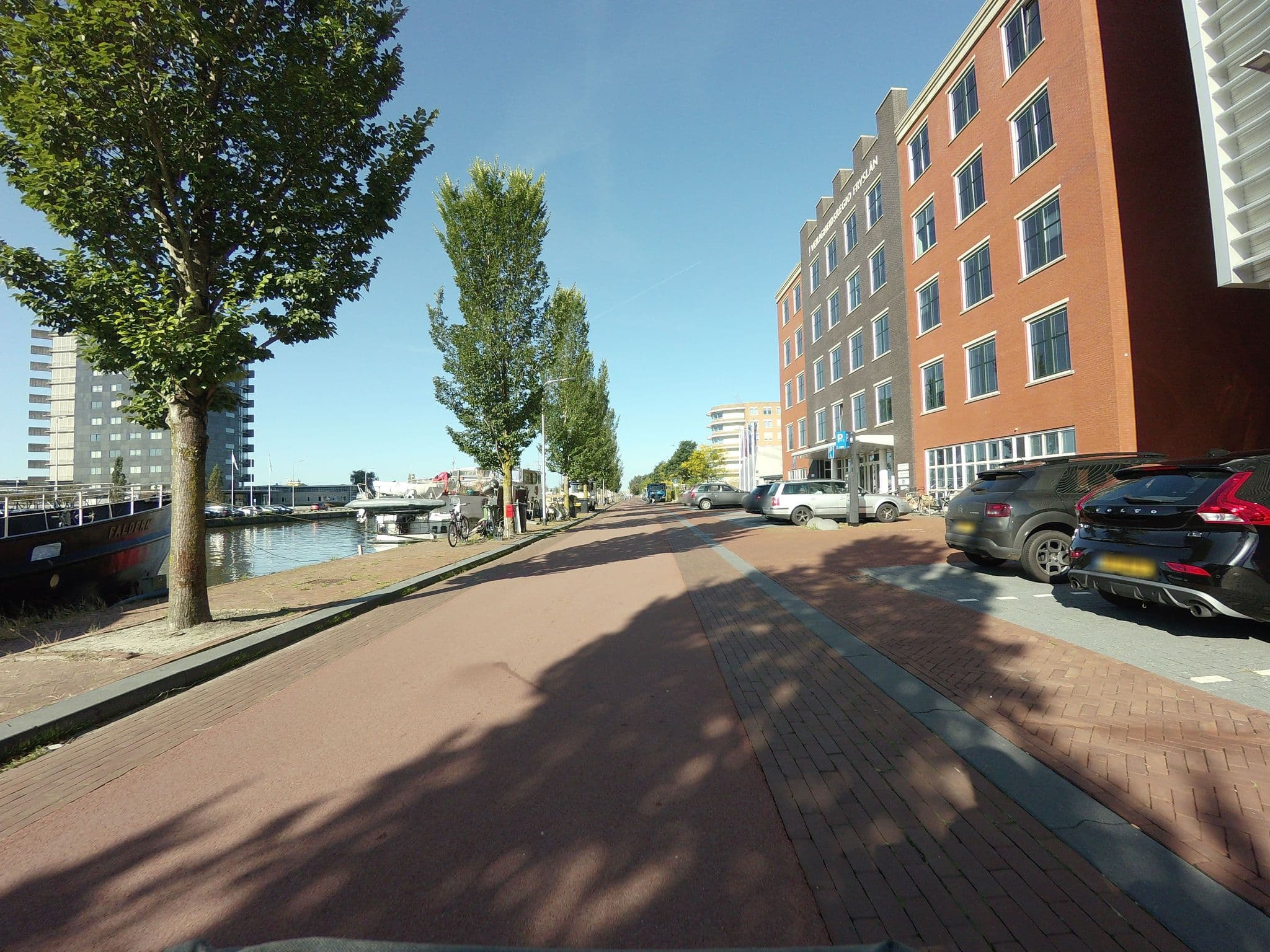 Street view near Motorschip Elisabeth, Westeinde — © ankeric (CC BY-SA · Mapillary)