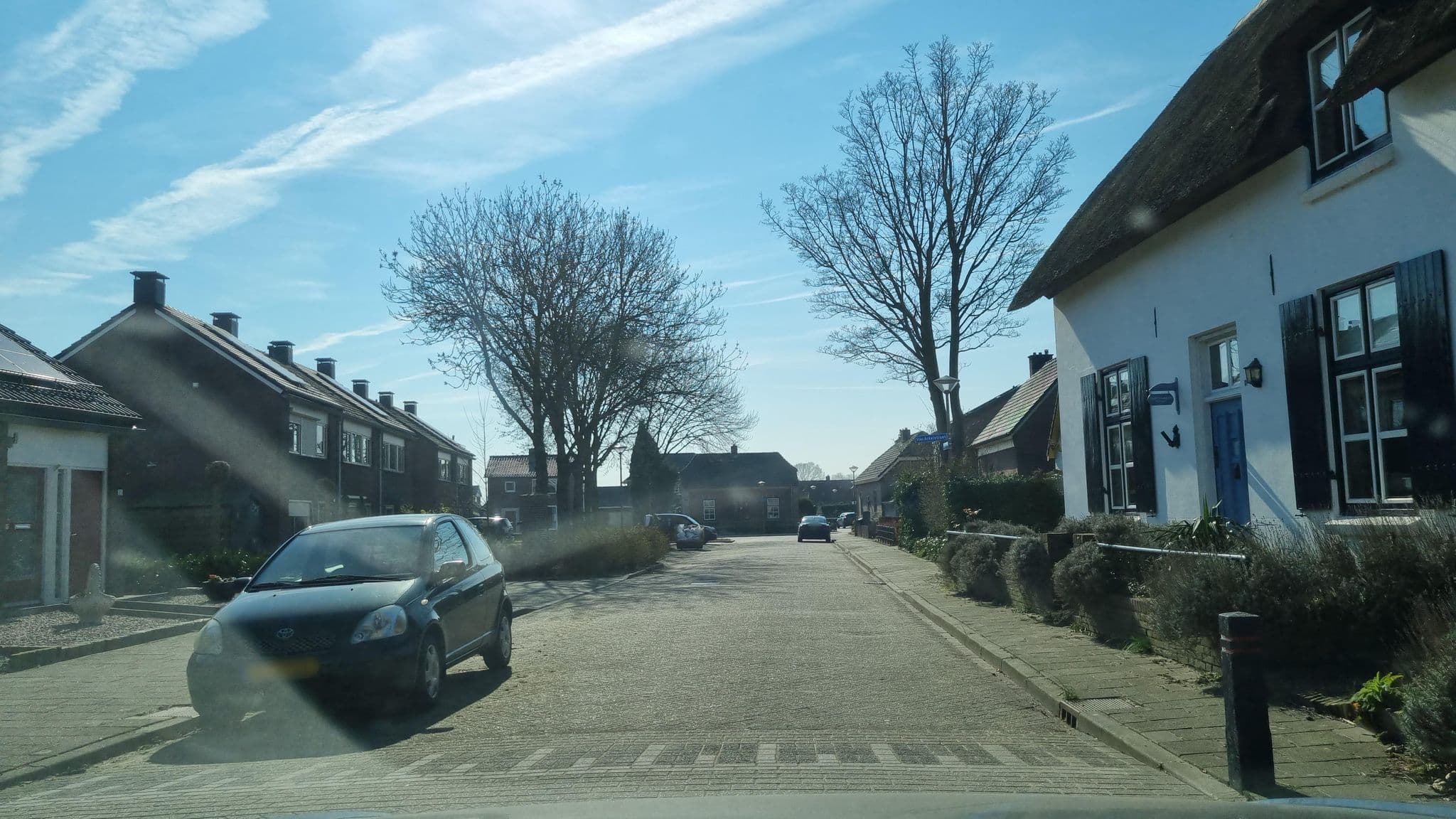 Street view near Bed & Breakfast Millingen aan de Rijn, Pannerden — © helfrich (CC BY-SA · Mapillary)