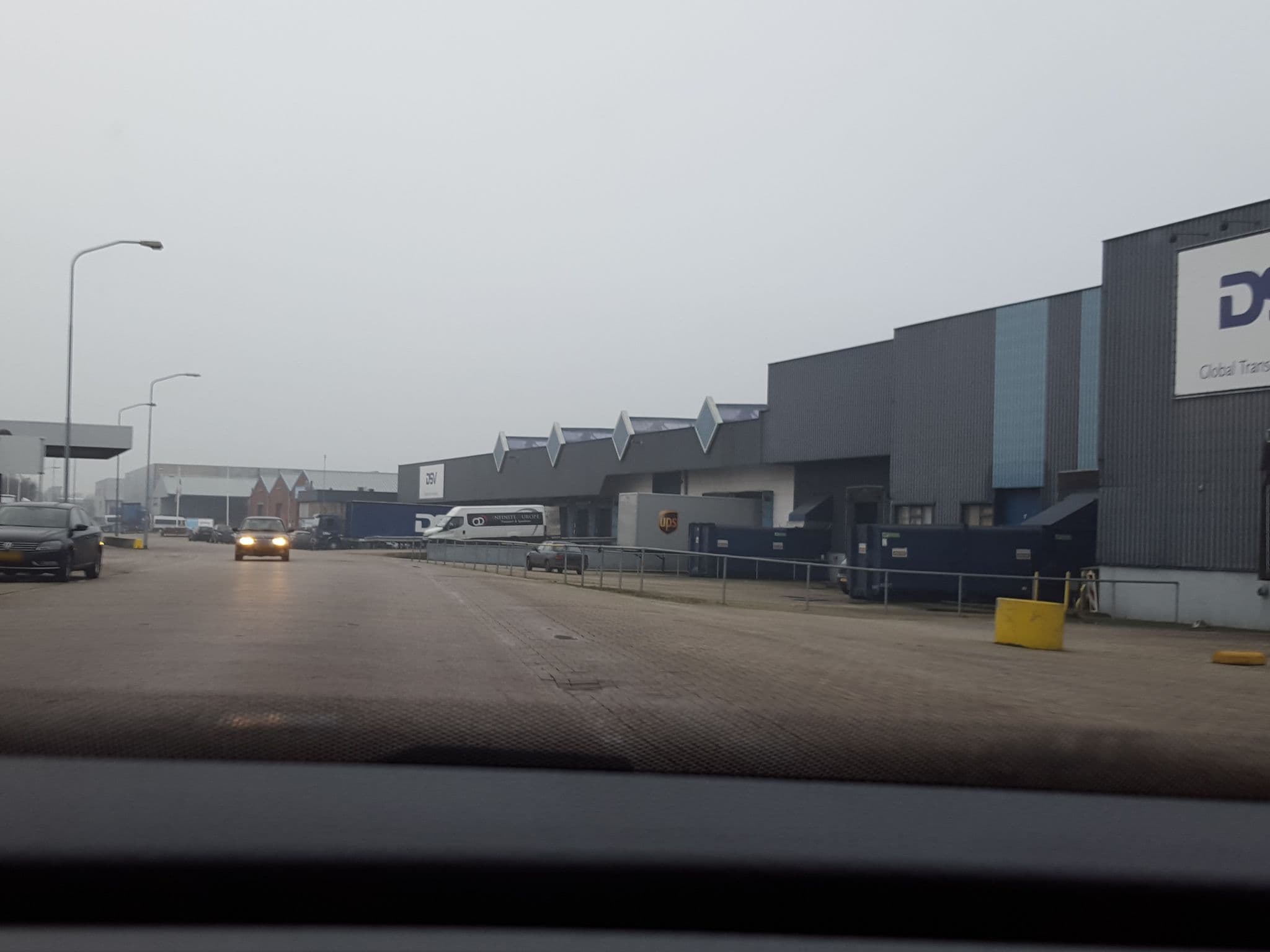 Street view near Wim Bosman Nr 100 verstopt Of Bezet, 's-Heerenberg — © commodoortje (CC BY-SA · Mapillary)